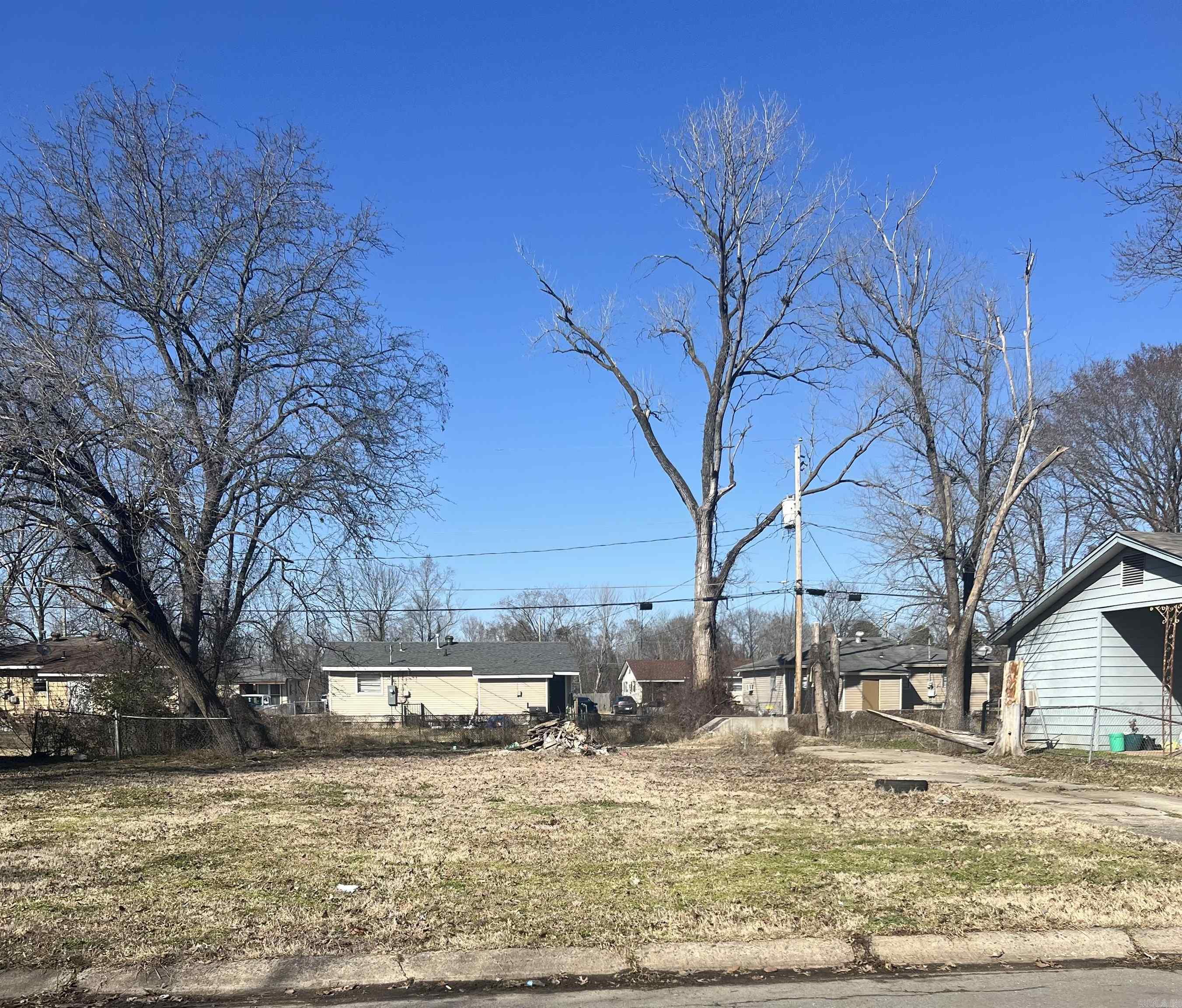 This appealing 0.14-acre of land is nestled in a well-established neighborhood, offering a unique blend of convenience and safety. The lot has been cleared, presenting a blank canvas for your future home or investment. A notable feature of this property is a sturdy storm shelter, providing peace of mind and added protection for you and your family during severe weather events. With its prime location and existing infrastructure, this land presents a fantastic opportunity for those looking to build in a community setting. NO DISCLOSURES.