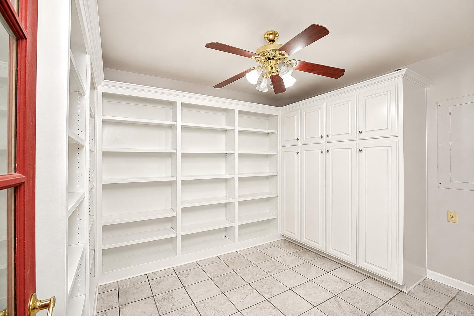Holland Street Replat - Residential