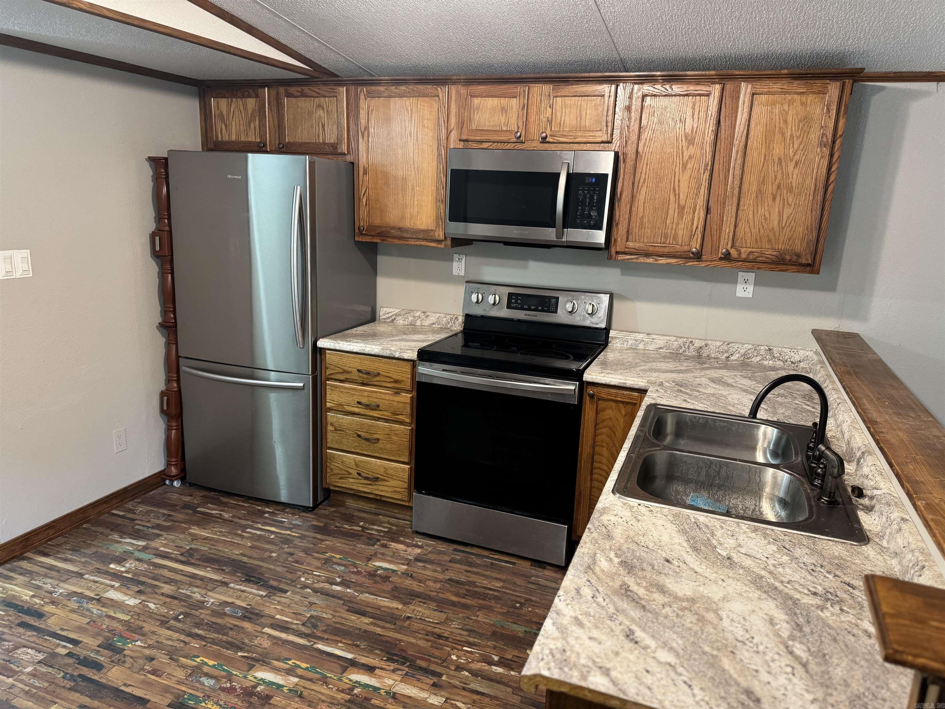 Lakeshore Hills II - Residential