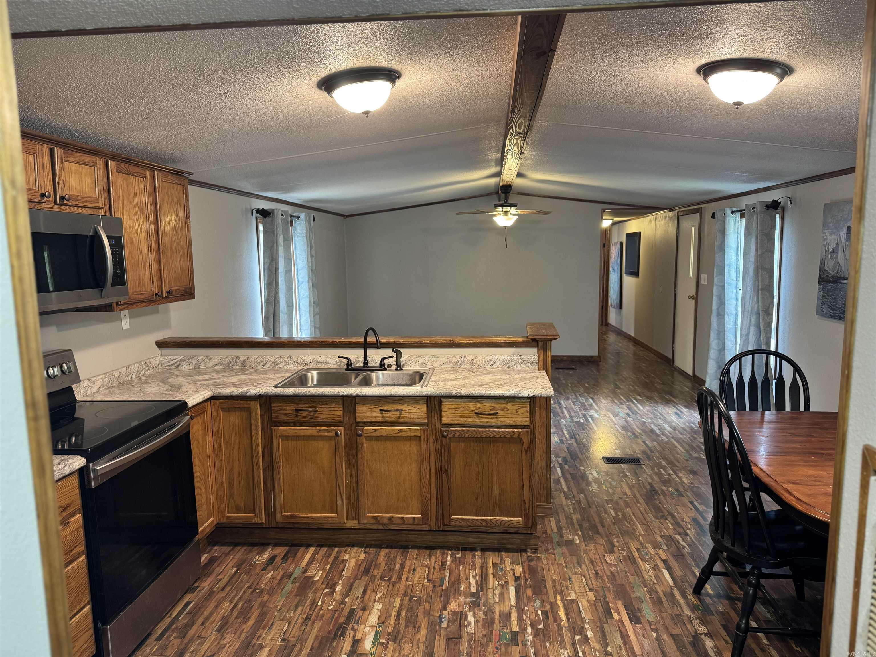 Lakeshore Hills II - Residential