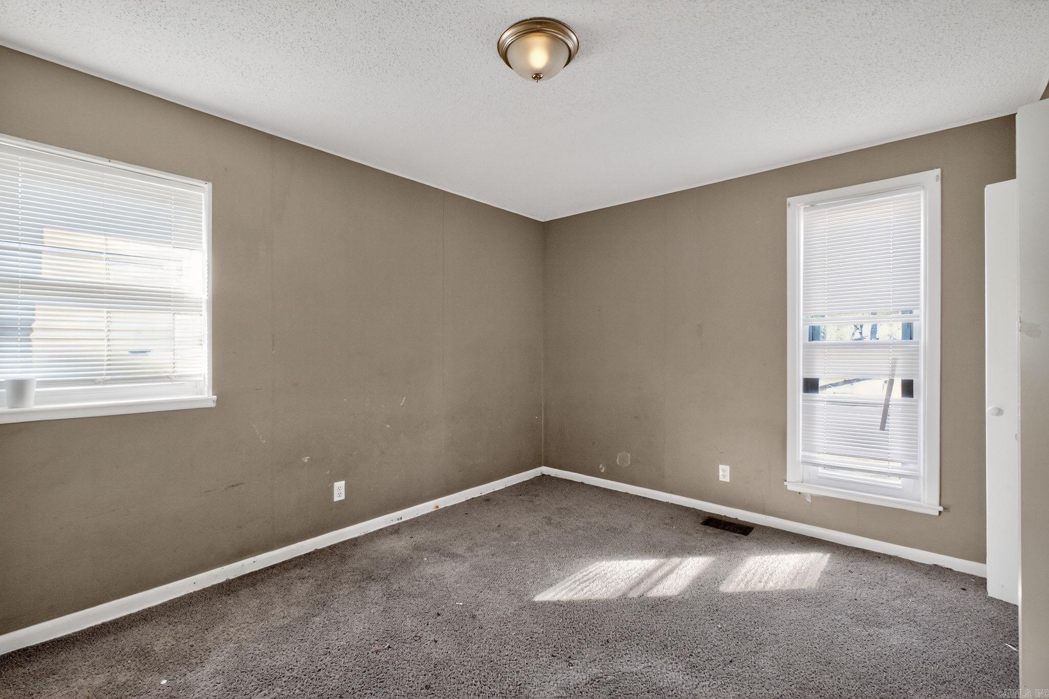 WINDAMERE - Residential