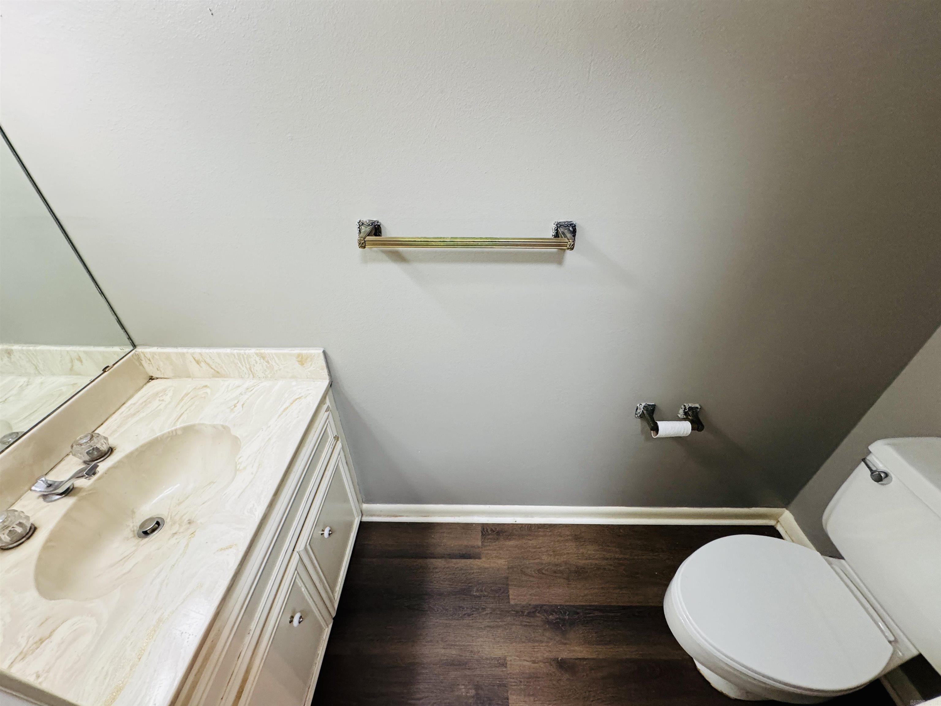 INDIAN HILLS - Residential