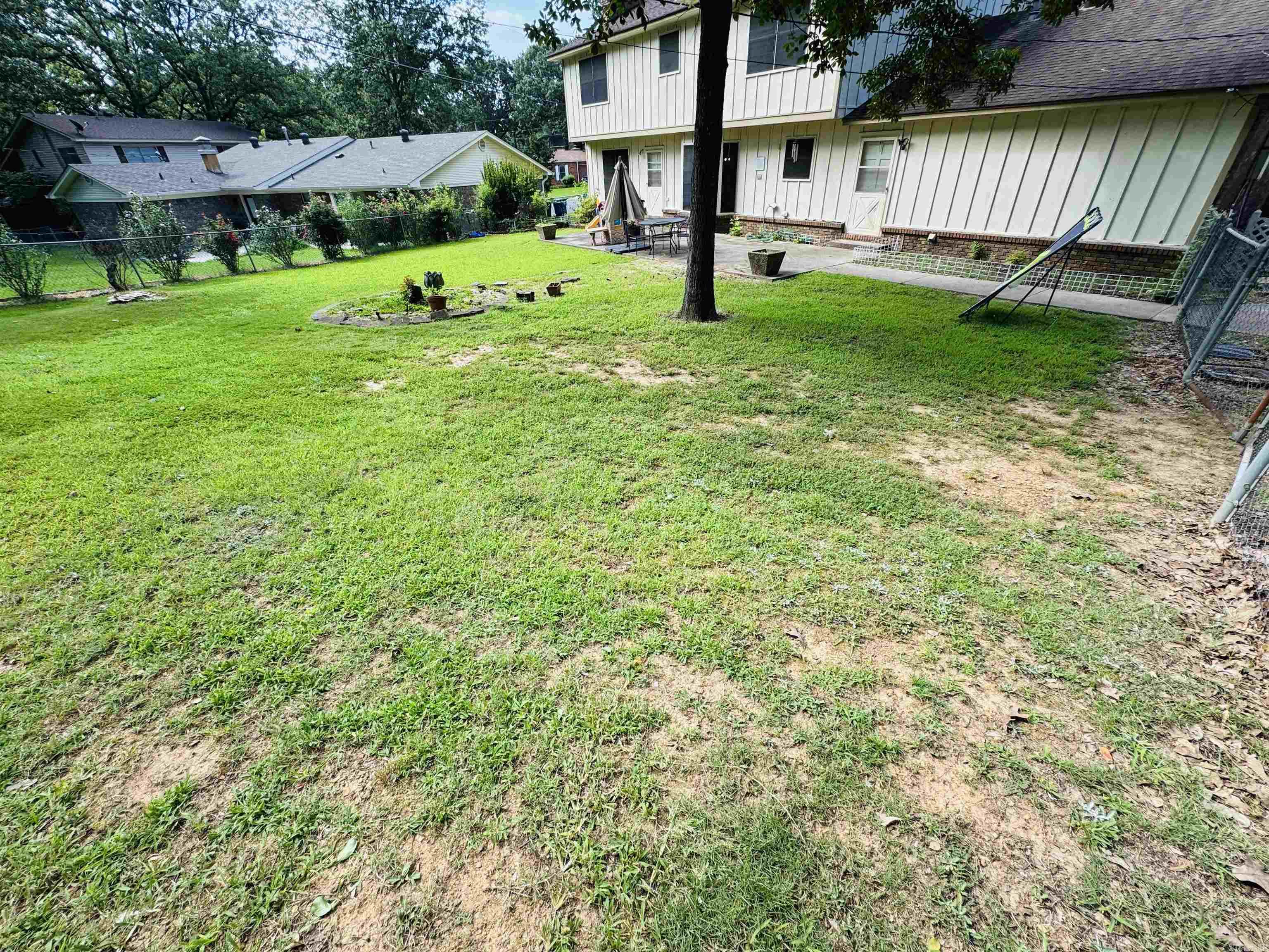 INDIAN HILLS - Residential