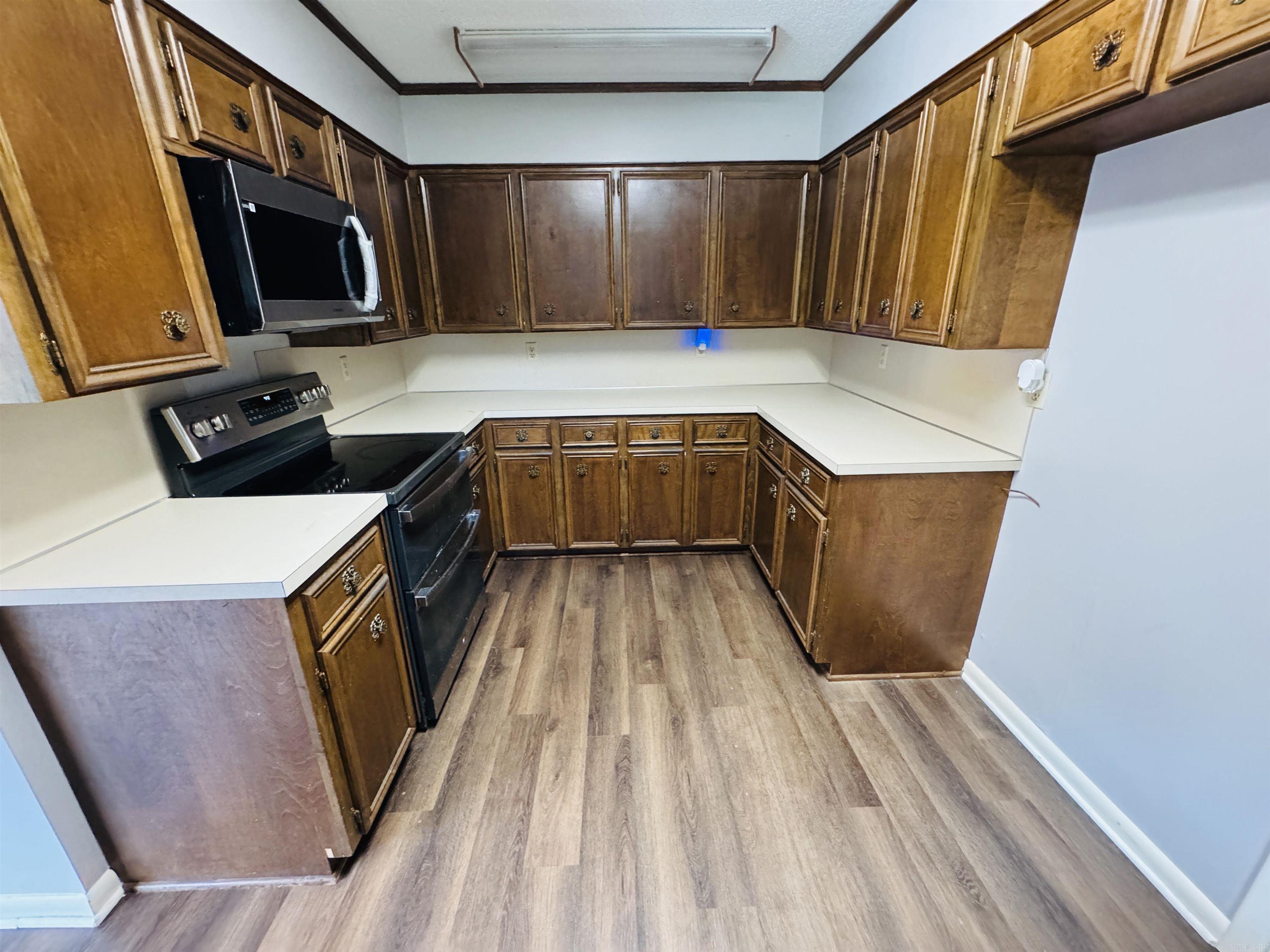 INDIAN HILLS - Residential