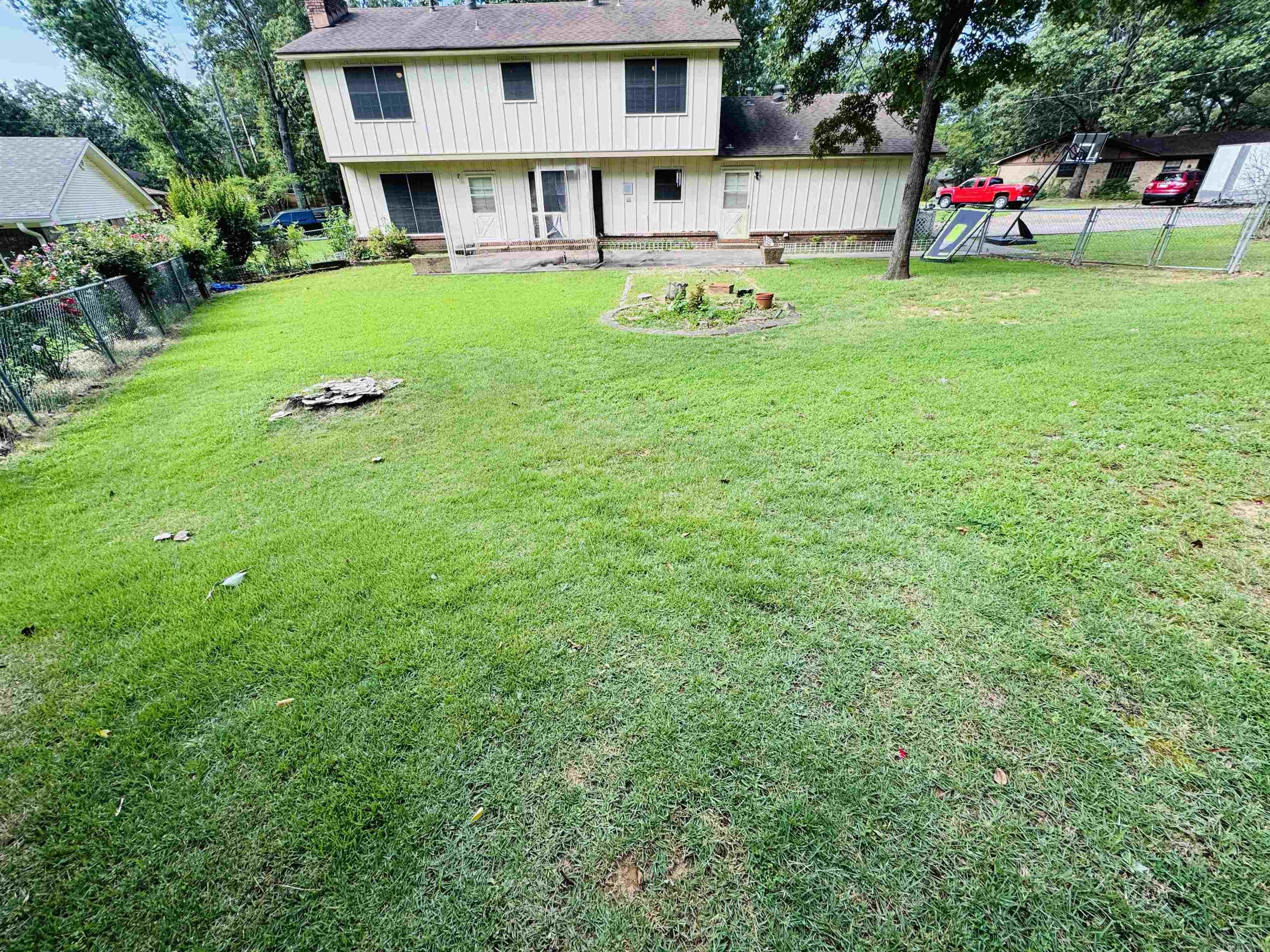 INDIAN HILLS - Residential