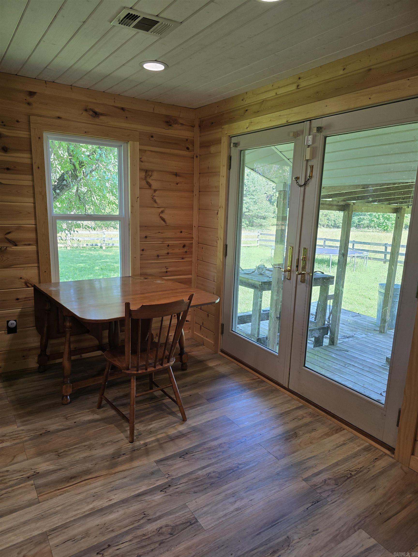 Metes & Bounds - Residential