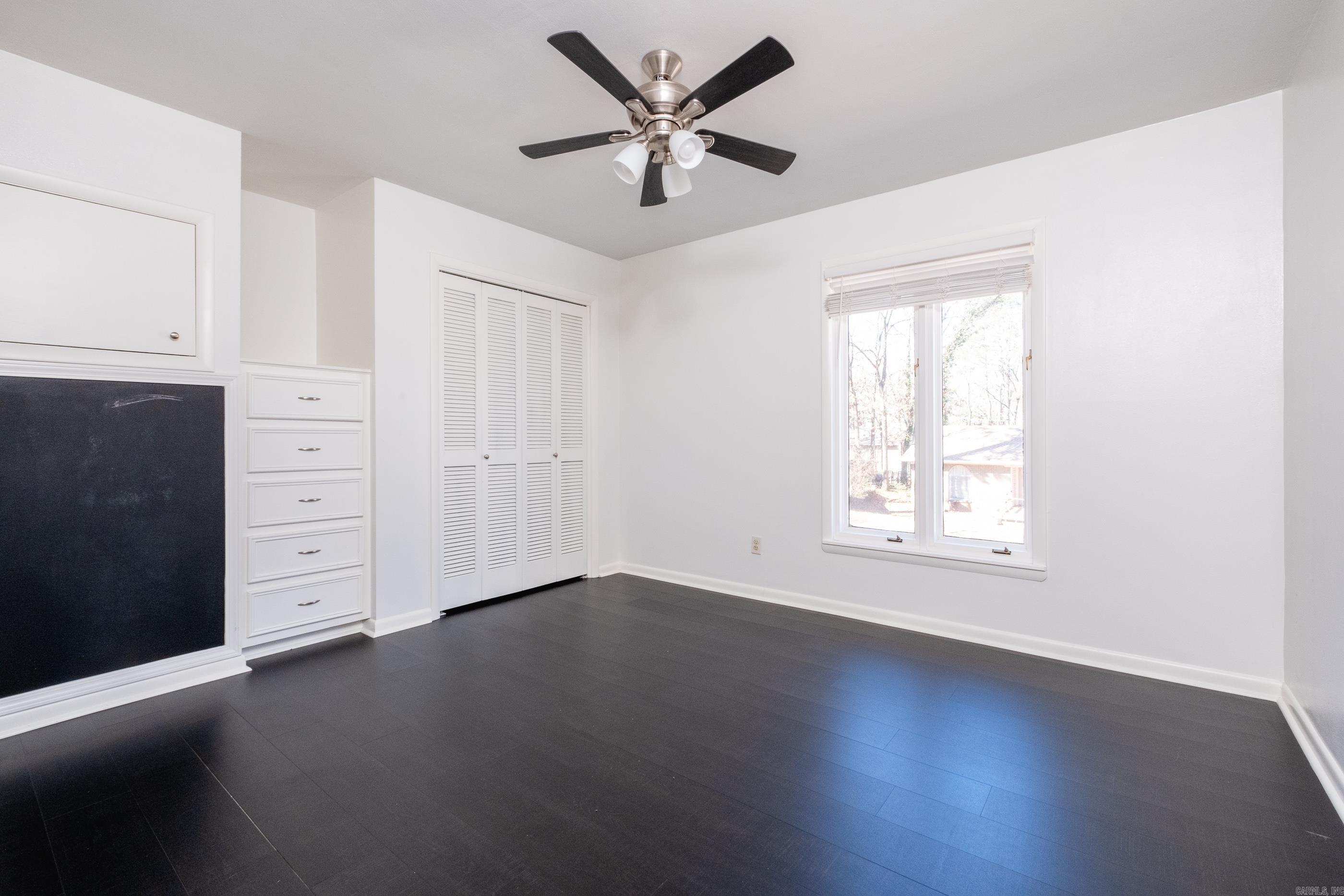 COLONY WEST - Residential