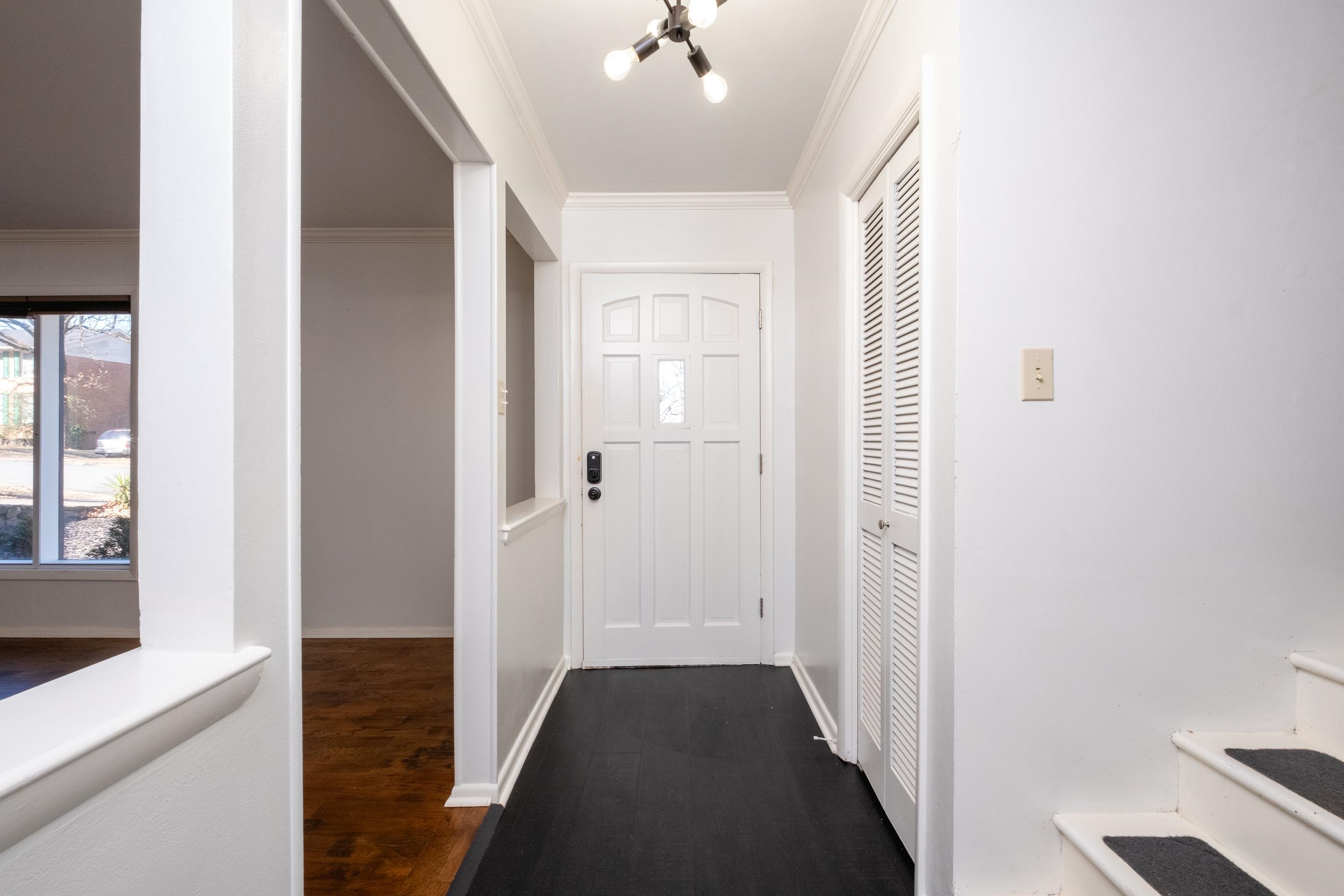 COLONY WEST - Residential