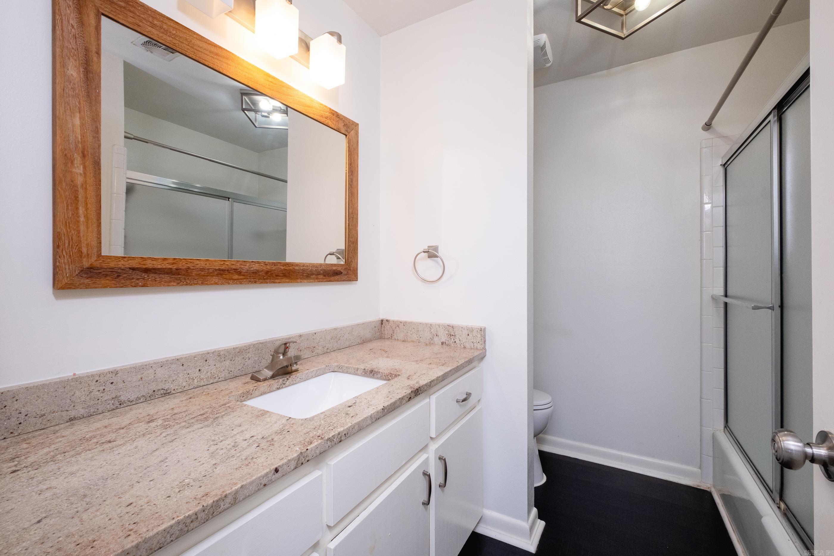 COLONY WEST - Residential