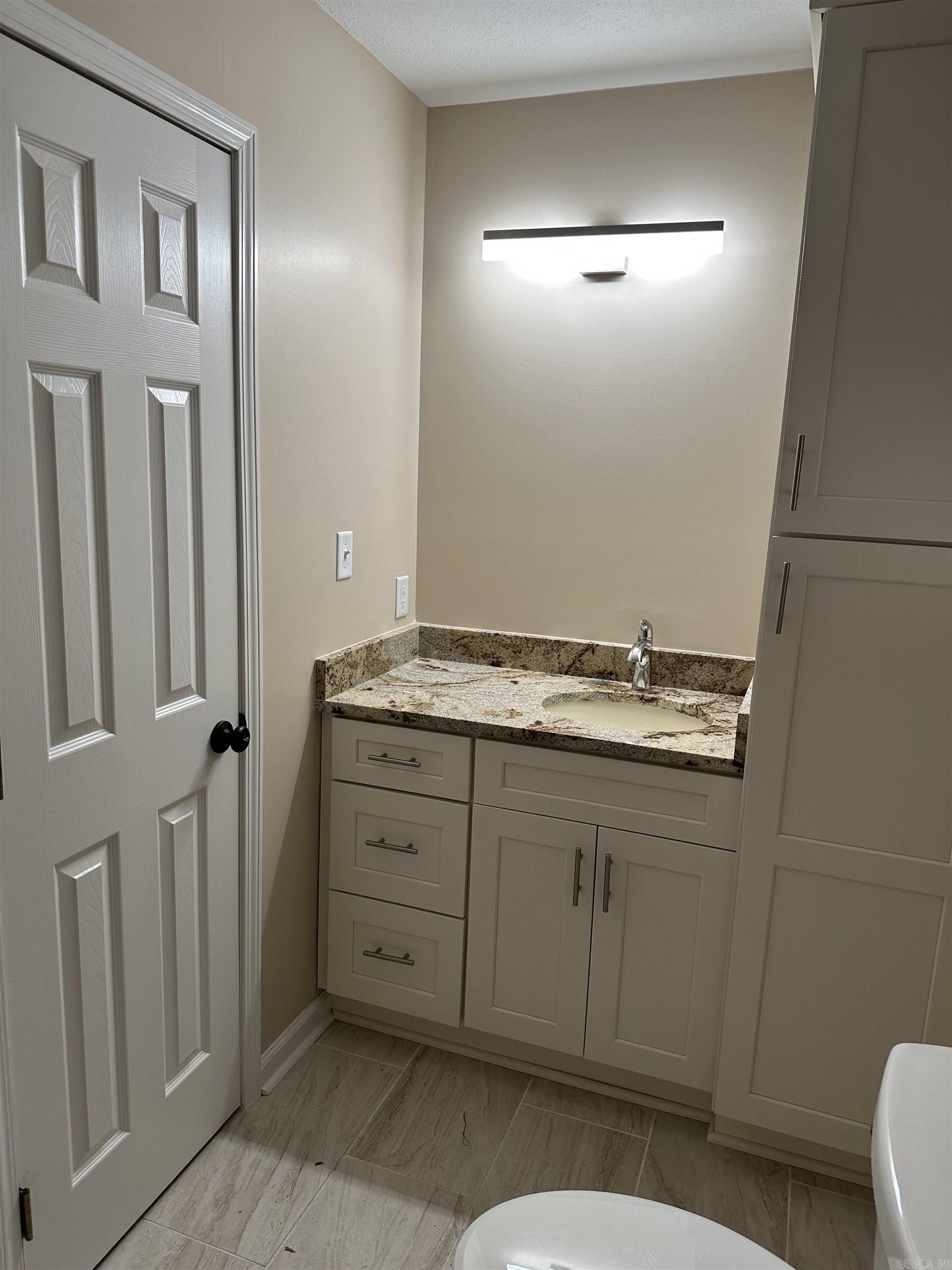 Crow 3rd - Residential