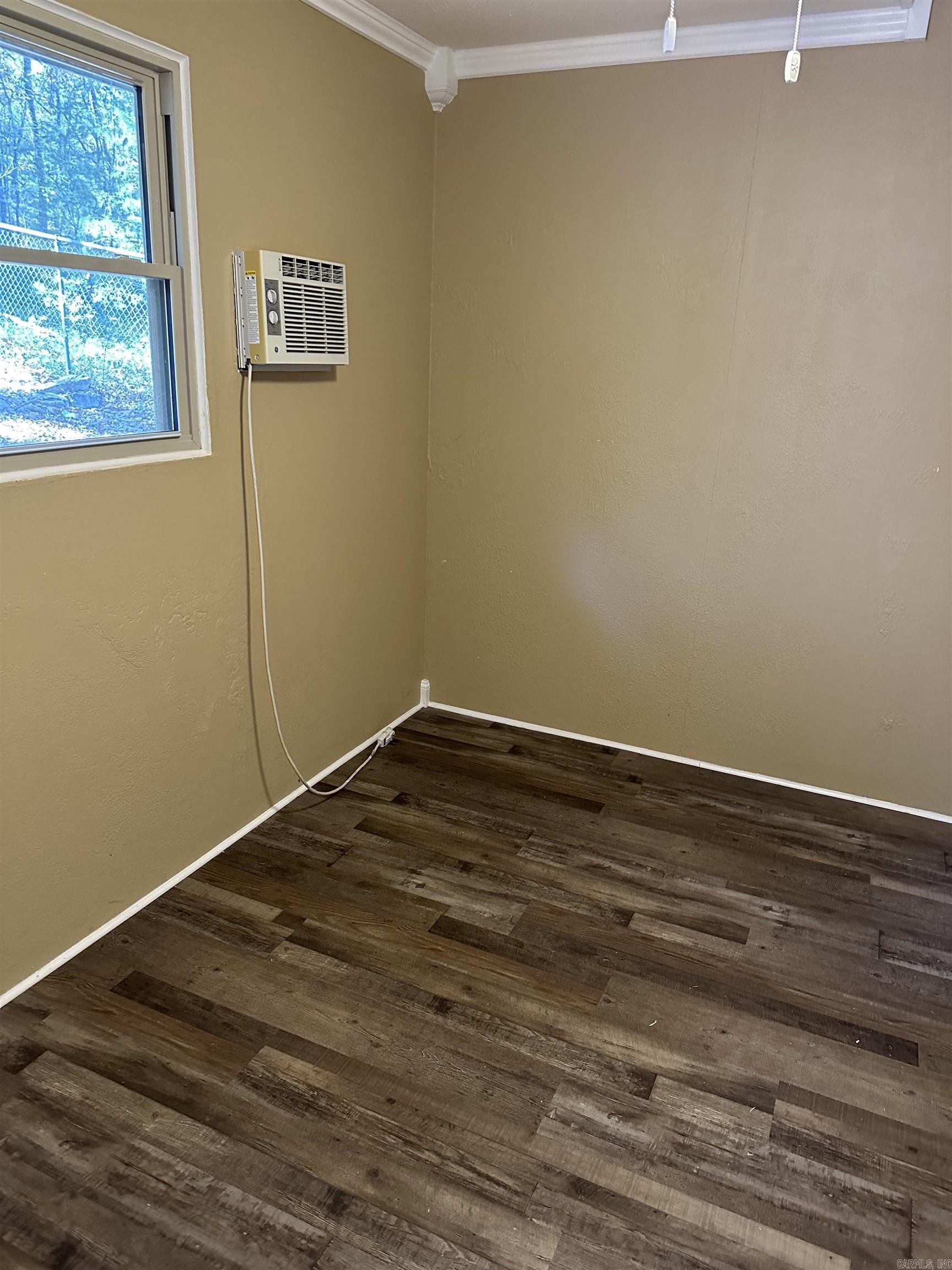 Crow 3rd - Residential