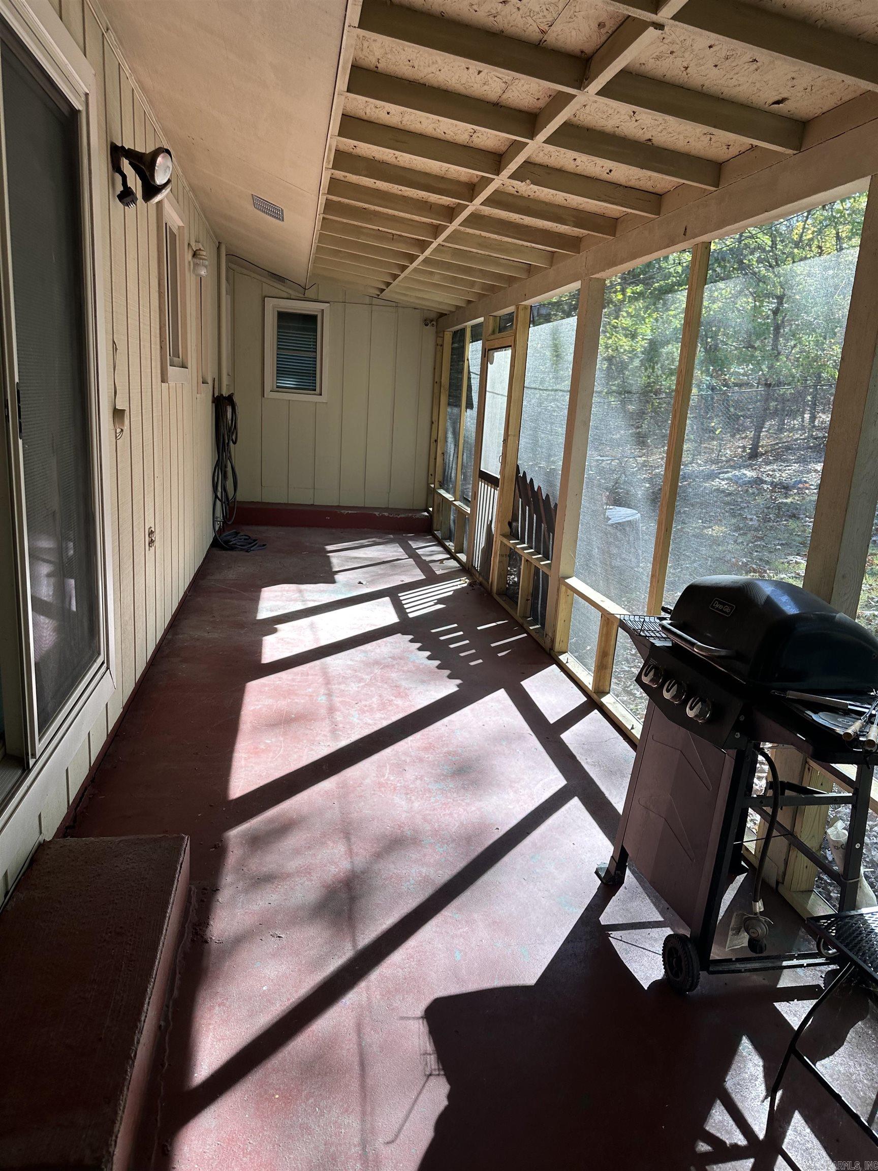 Crow 3rd - Residential