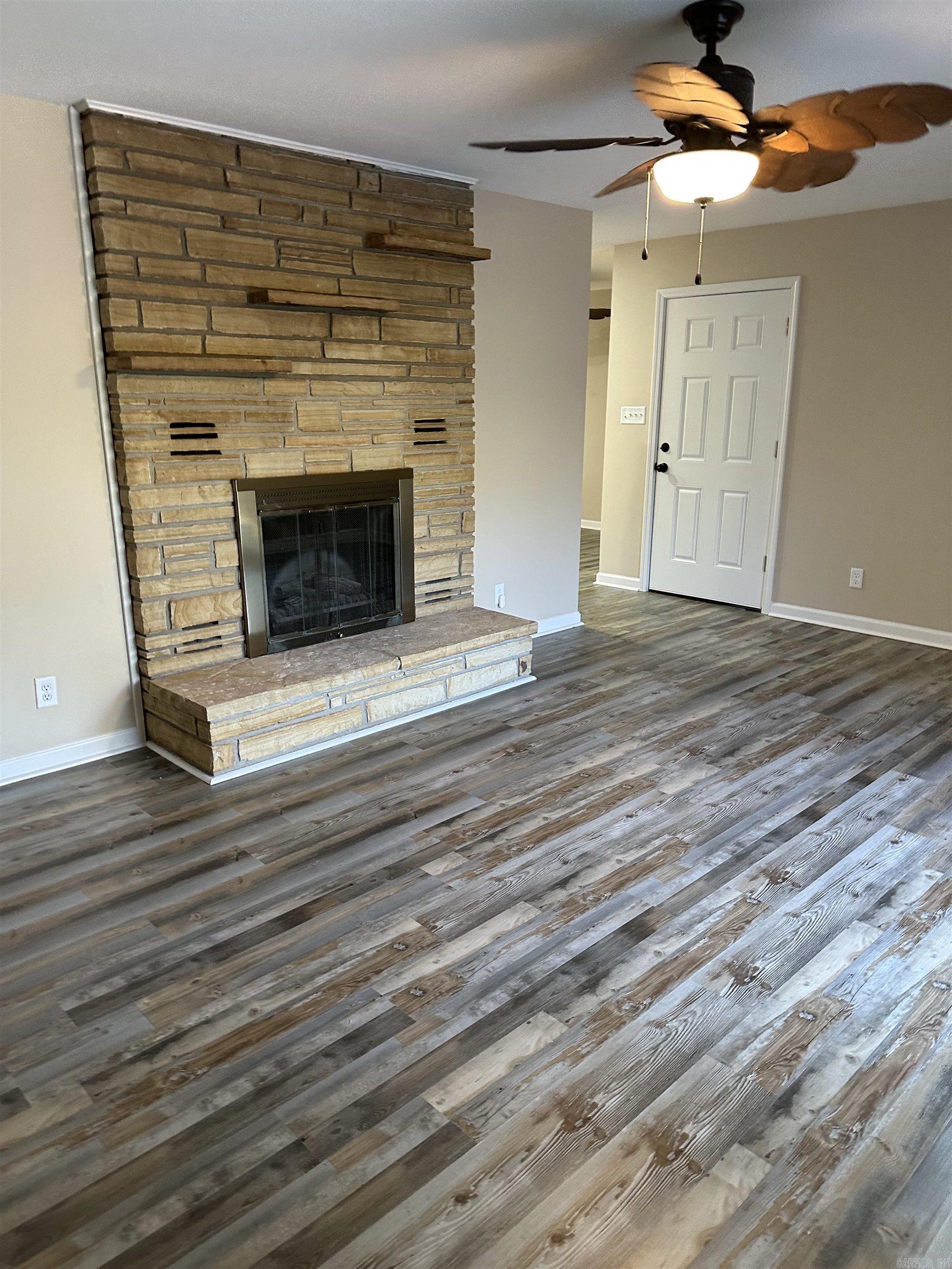 Crow 3rd - Residential