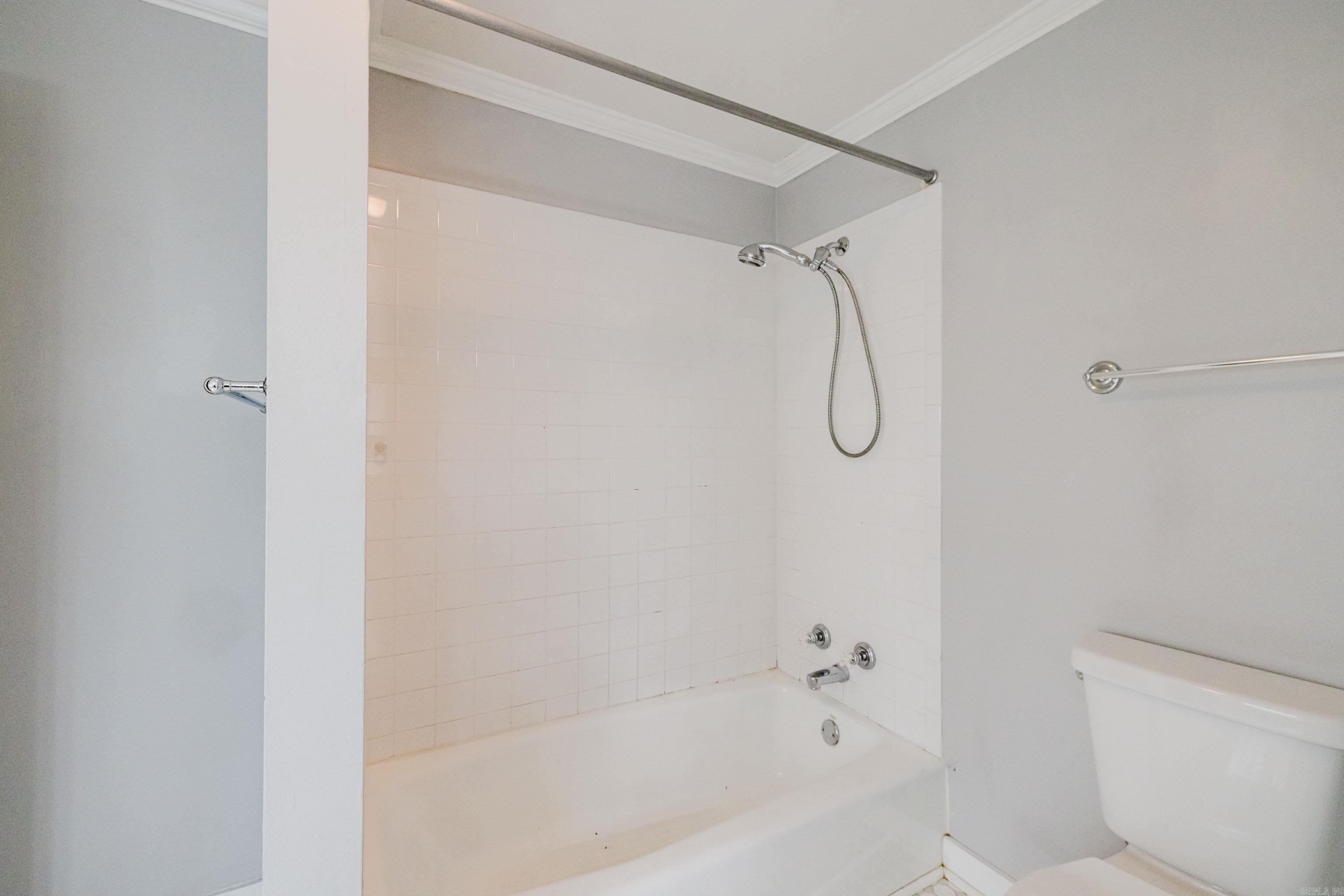 LINCOLN PARK - Residential