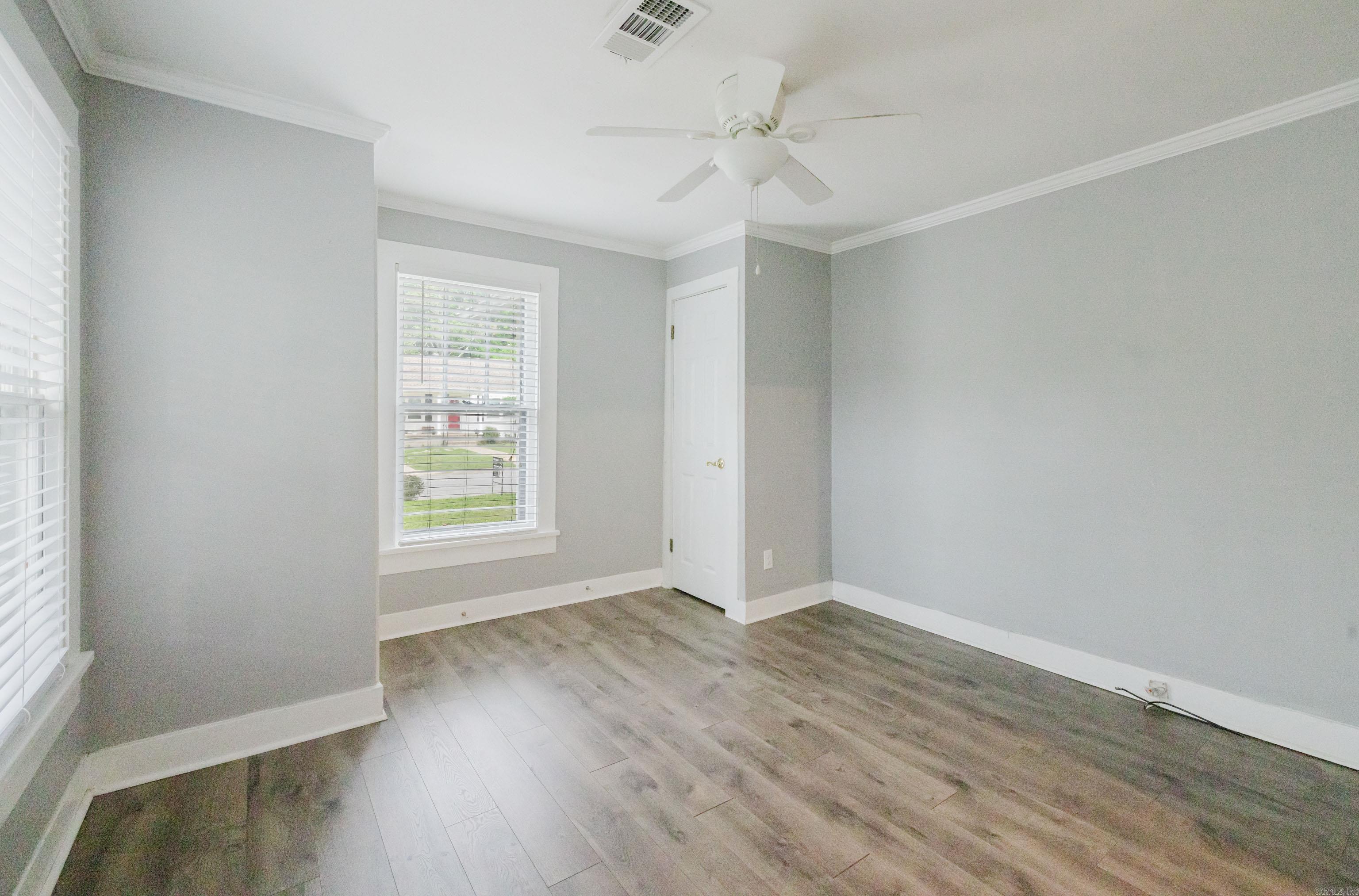 LINCOLN PARK - Residential