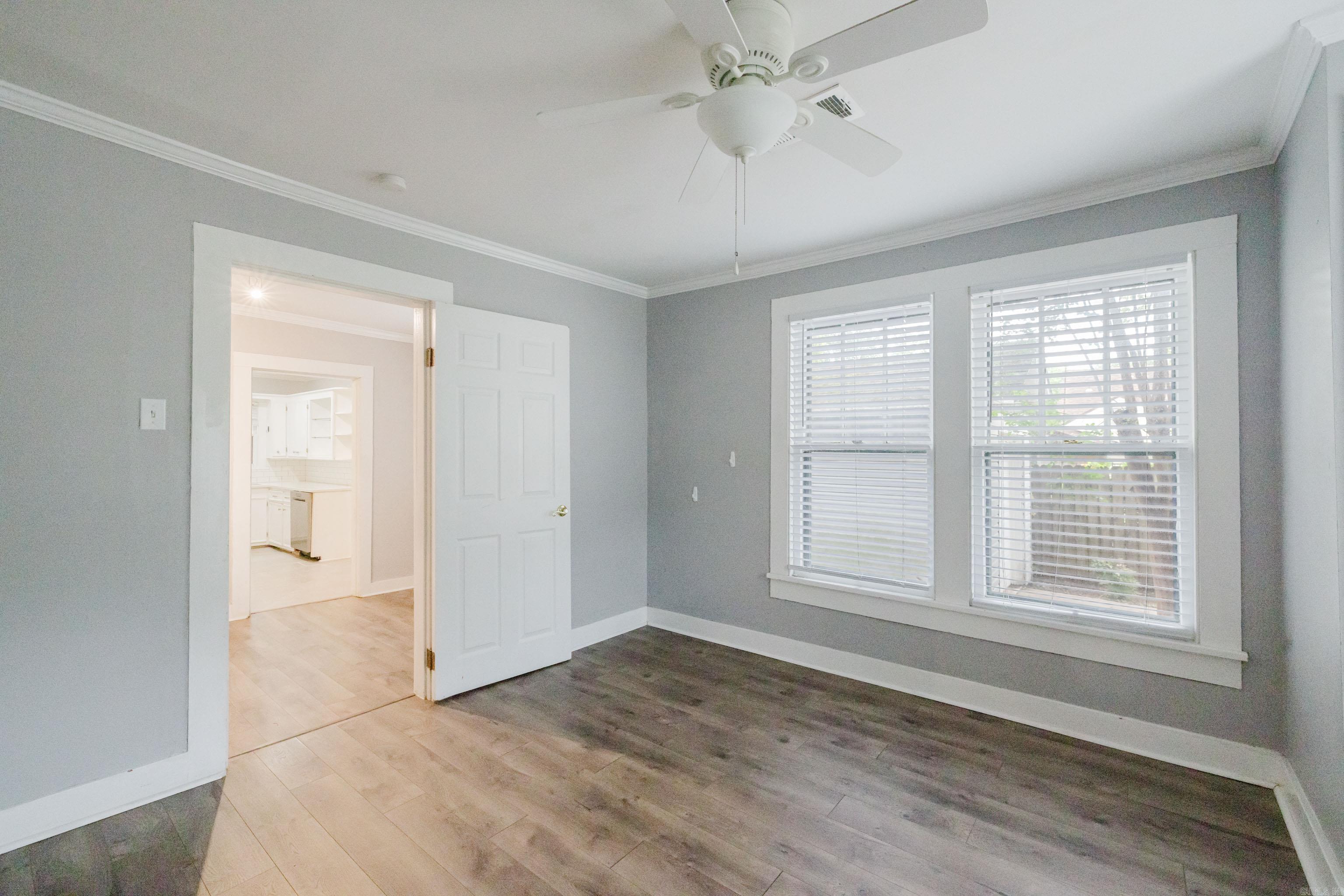 LINCOLN PARK - Residential