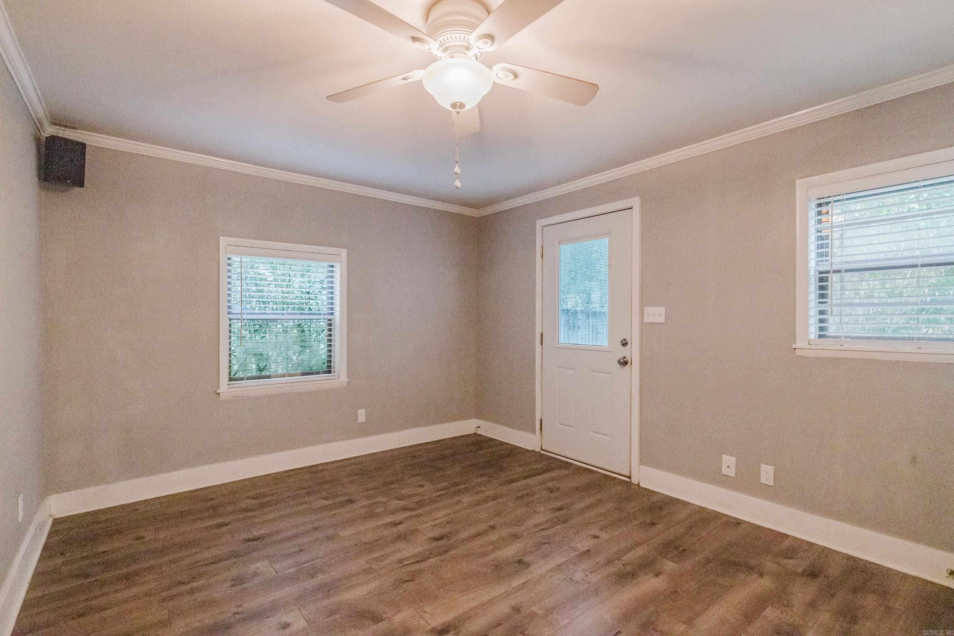 LINCOLN PARK - Residential