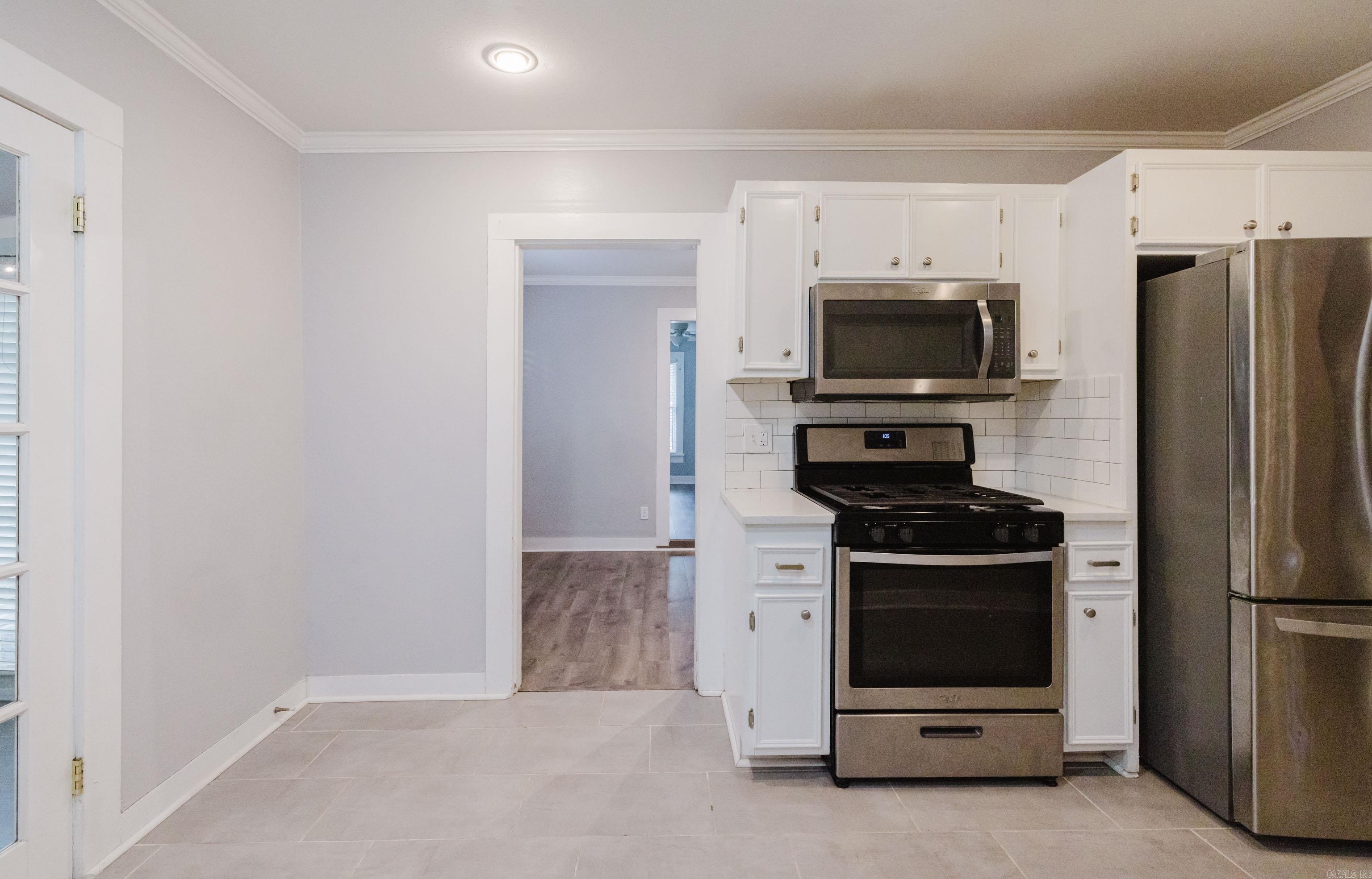 LINCOLN PARK - Residential