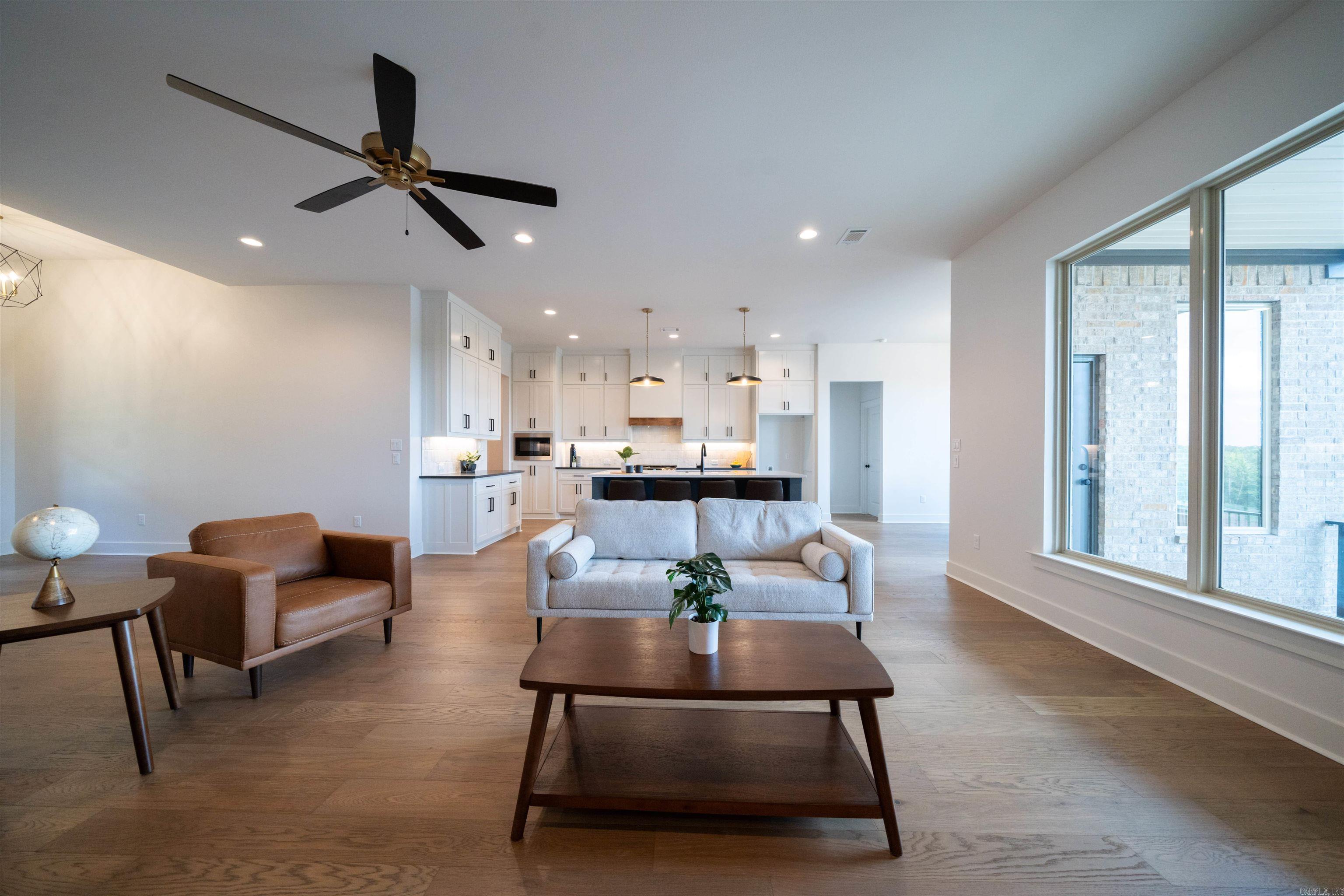 STONEBROOK - Residential