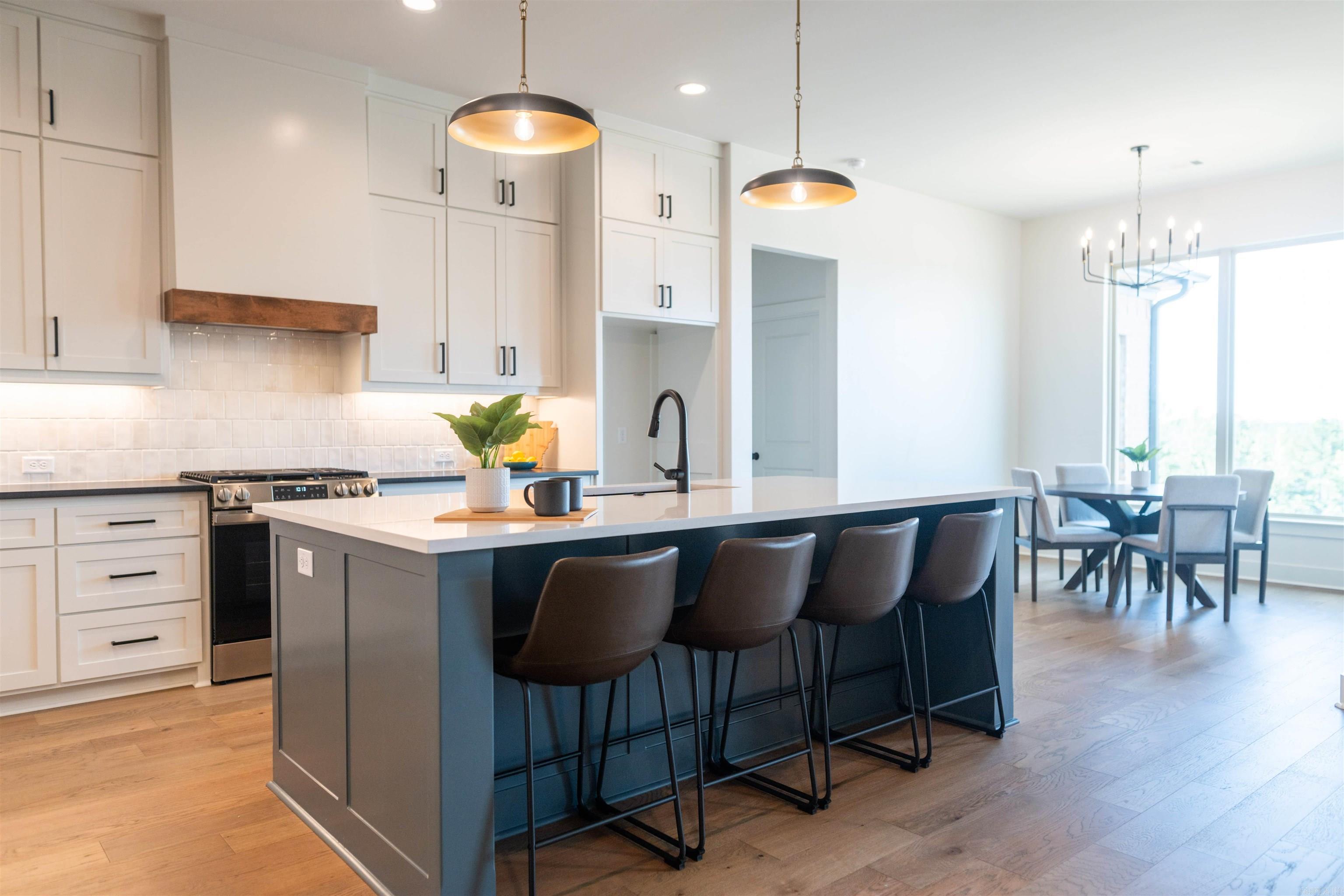 STONEBROOK - Residential