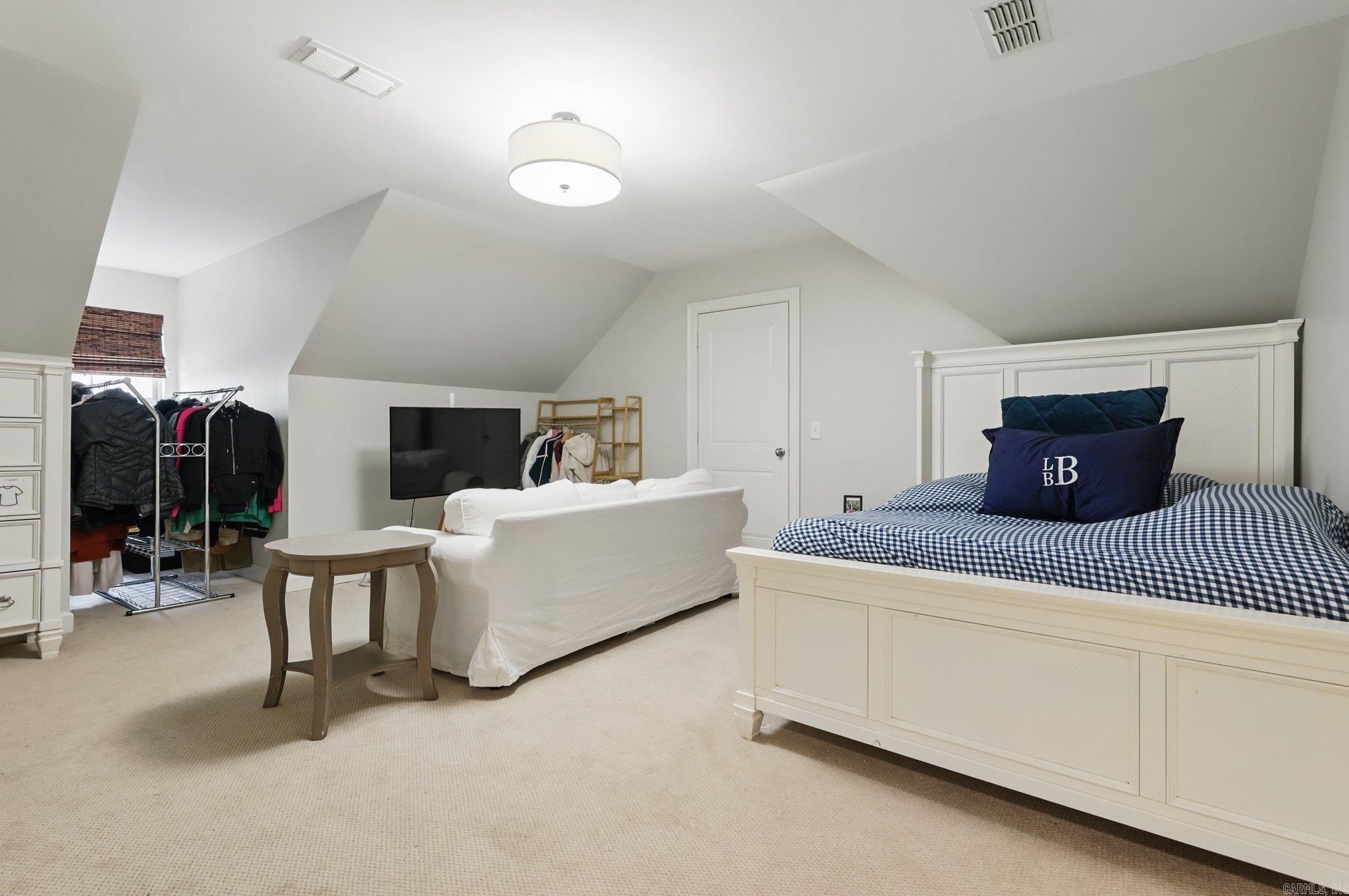 CHENAL VALLEY "MIRAMAR PLACE" - Residential