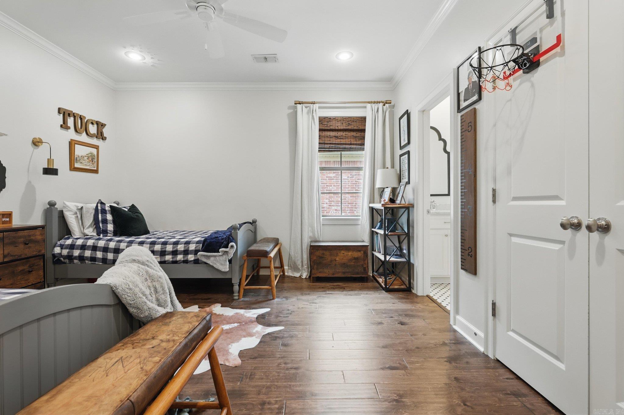 CHENAL VALLEY "MIRAMAR PLACE" - Residential