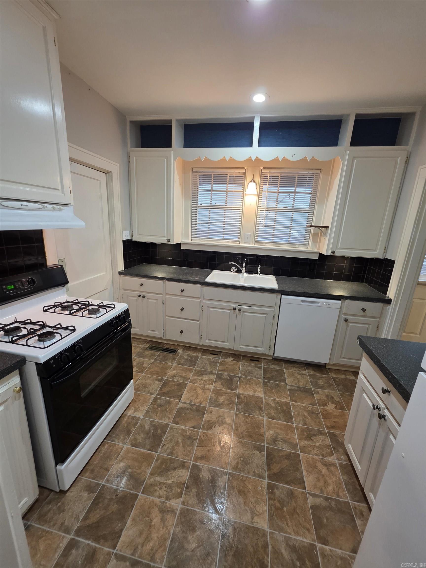 Hilcrest - Residential Lease