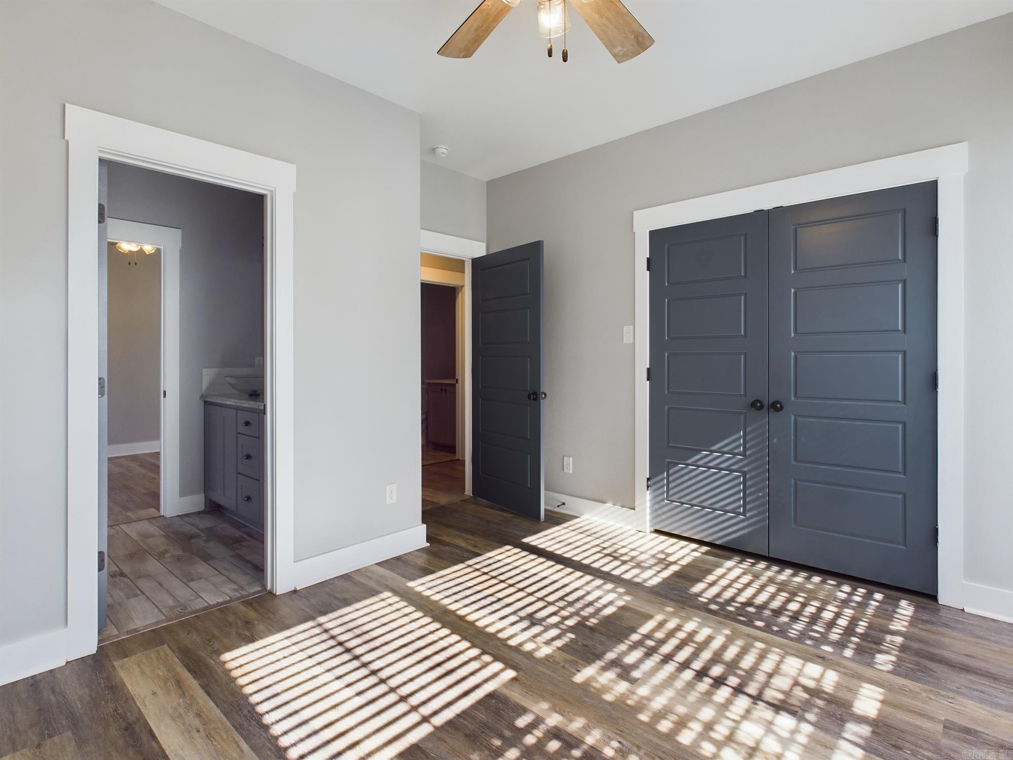 CIRCLE B - Residential