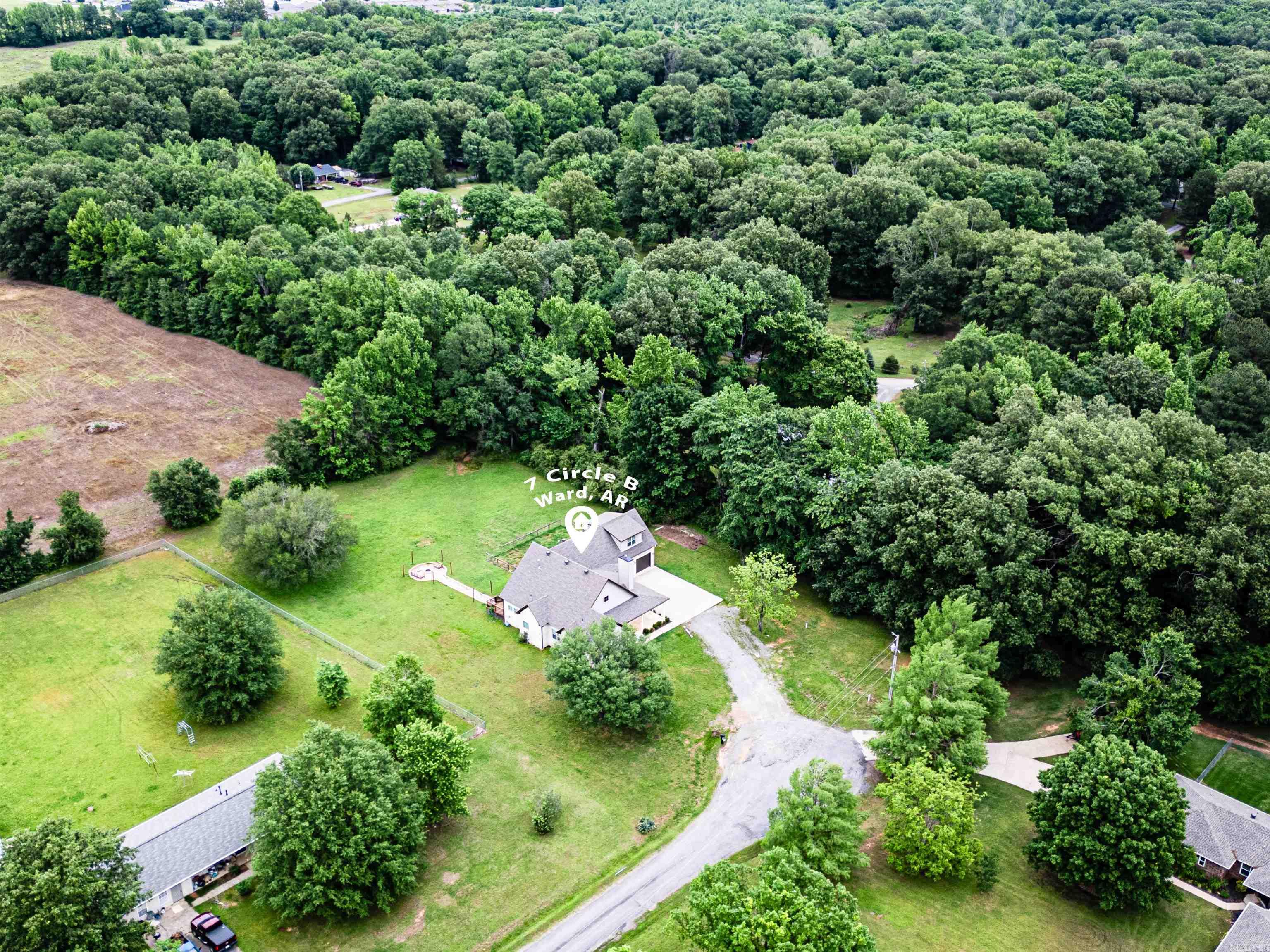 CIRCLE B - Residential