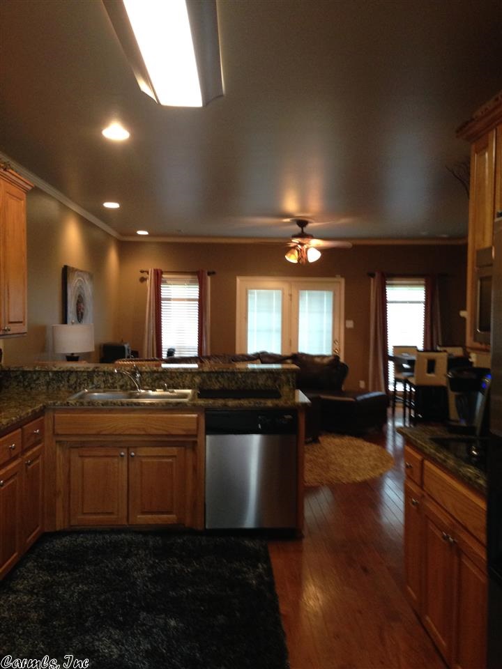 KENSINGTON ESTATES - Residential