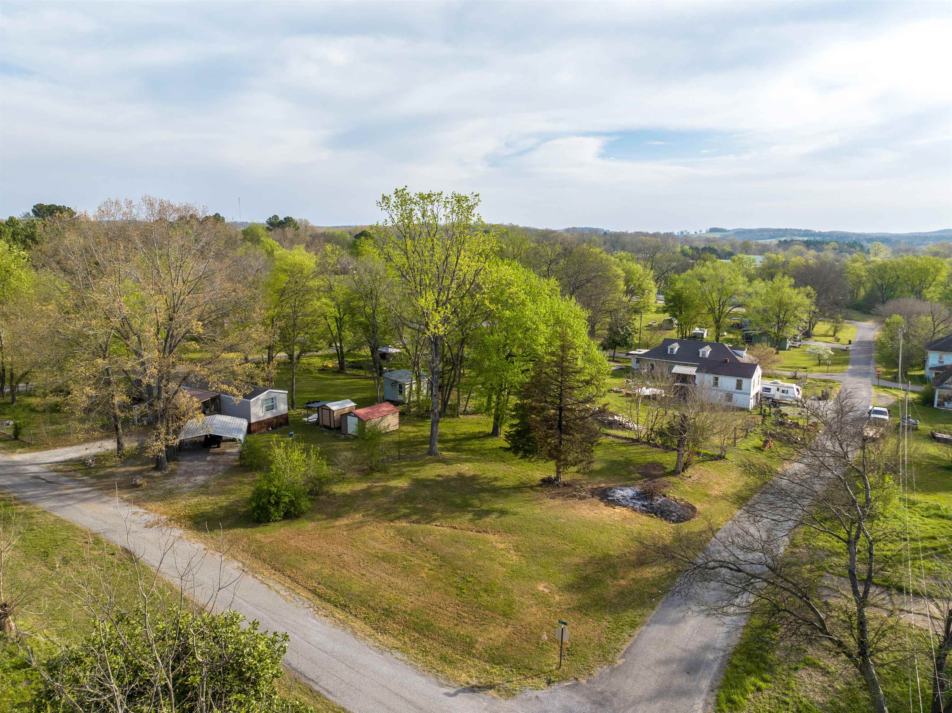 THACKERS - Residential