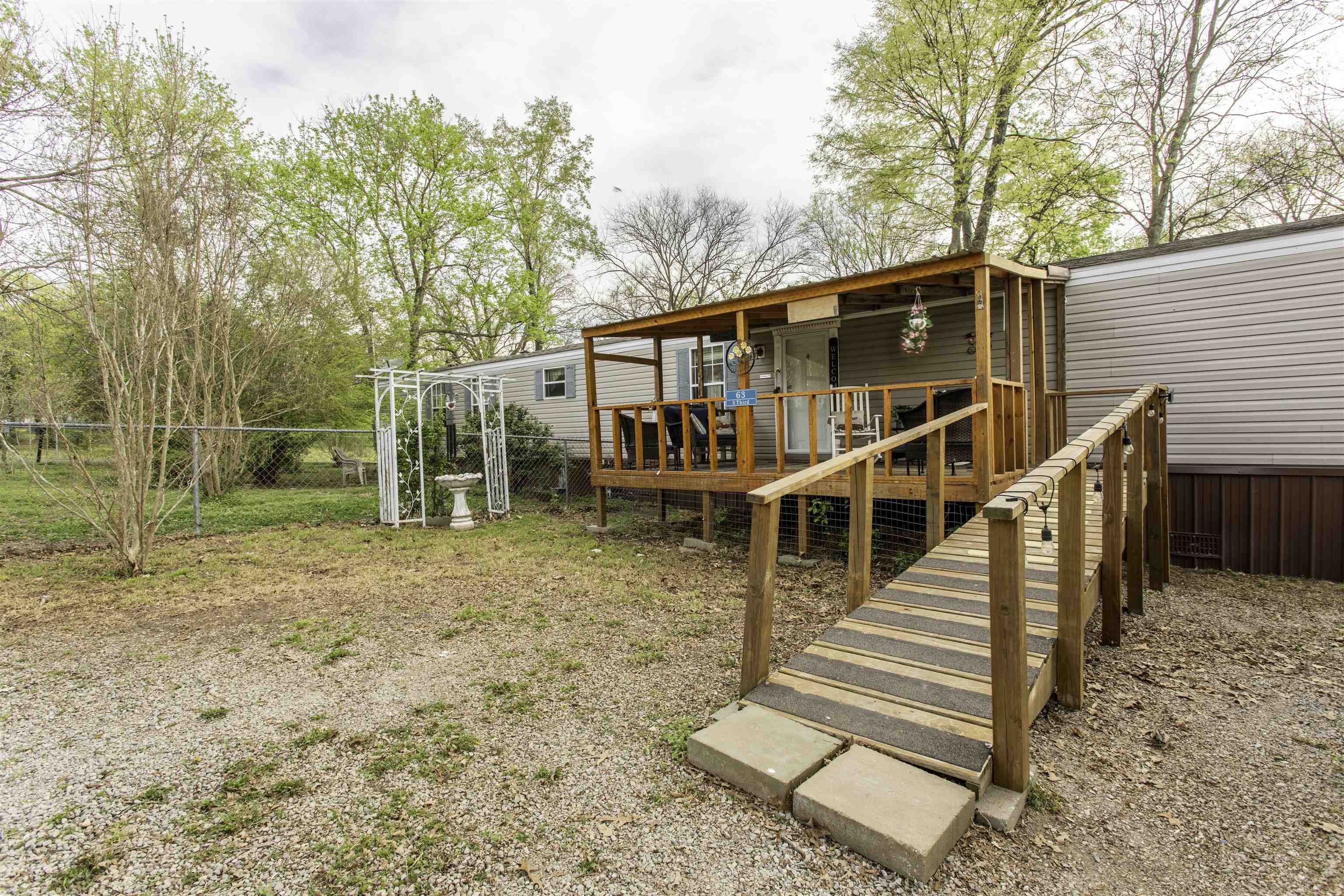 THACKERS - Residential