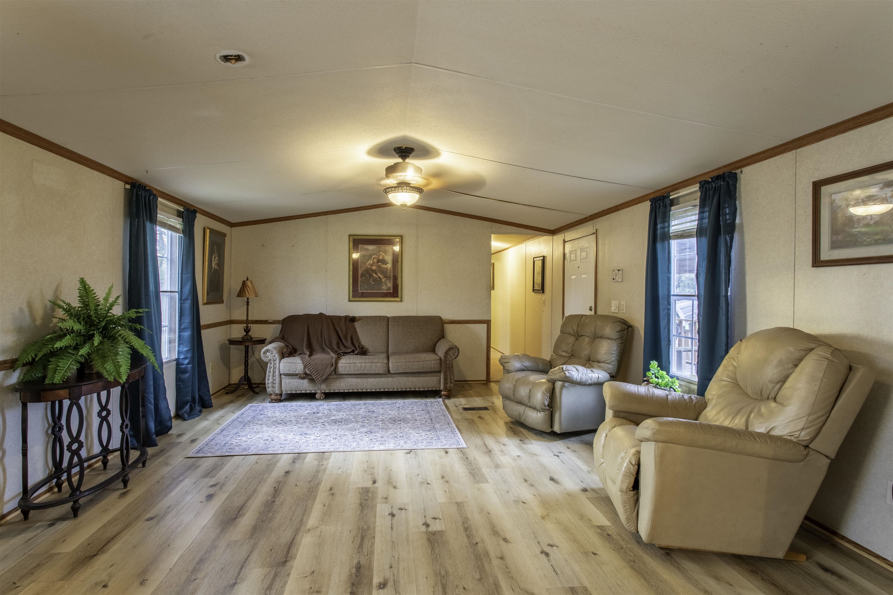 THACKERS - Residential