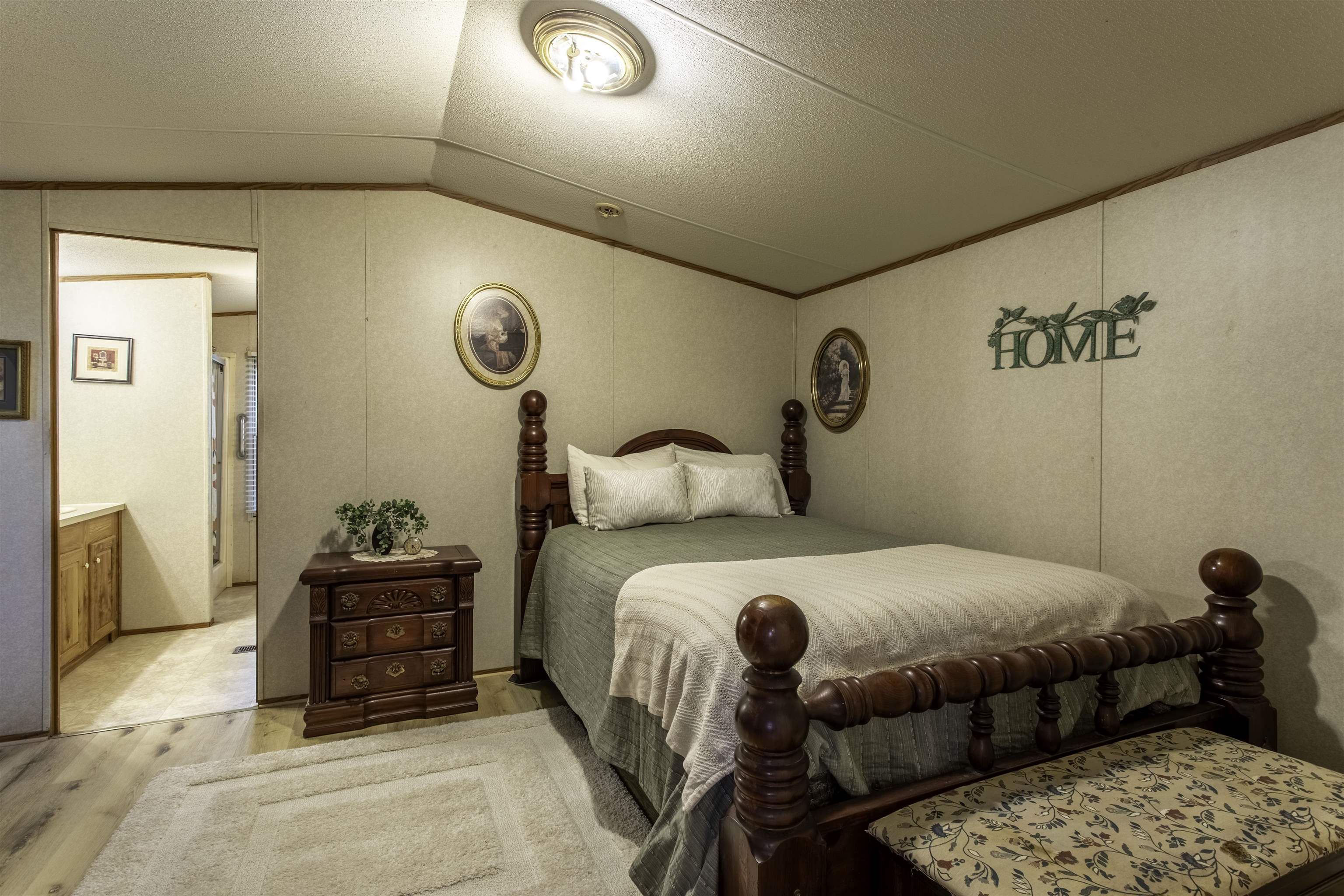 THACKERS - Residential