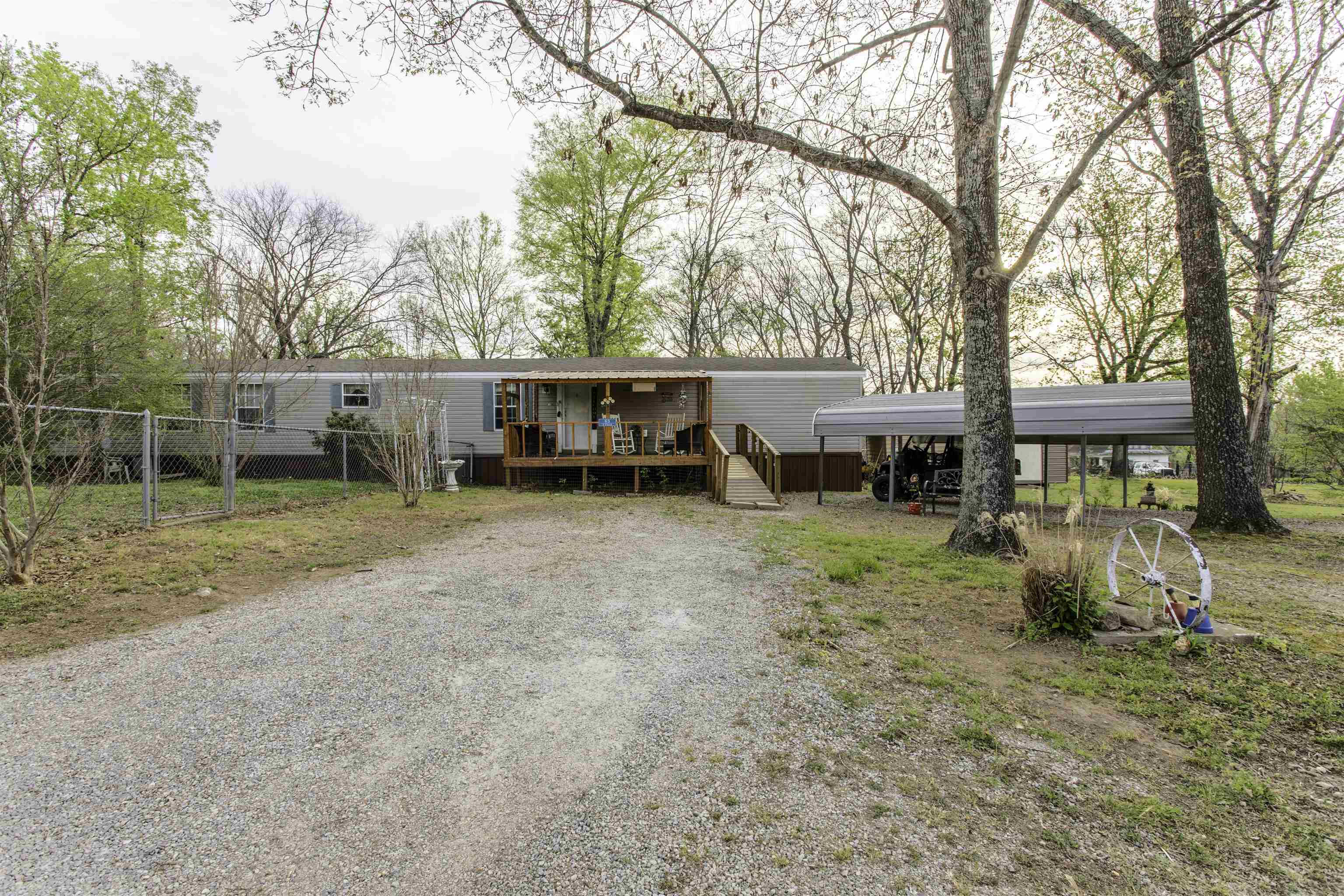 THACKERS - Residential