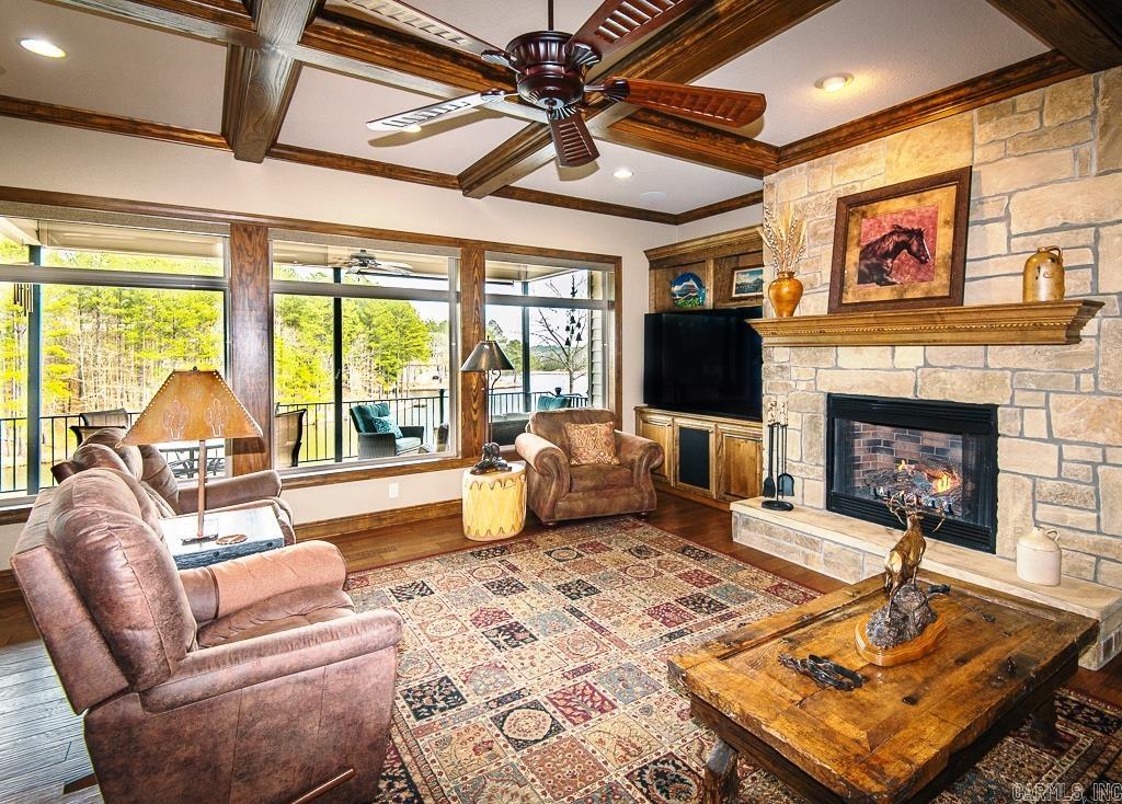 LADERA - Residential