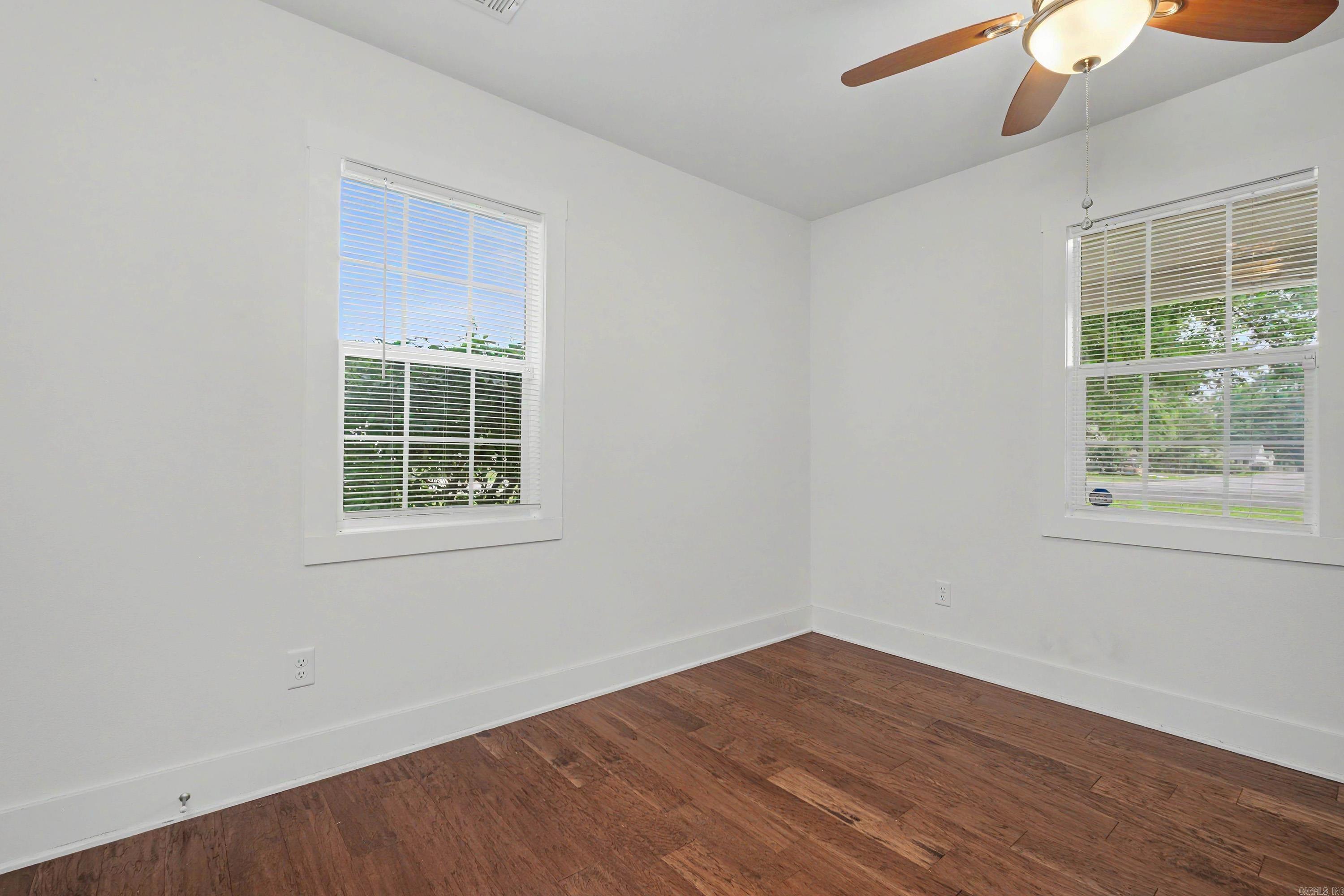 BENTON HEIGHTS - Residential