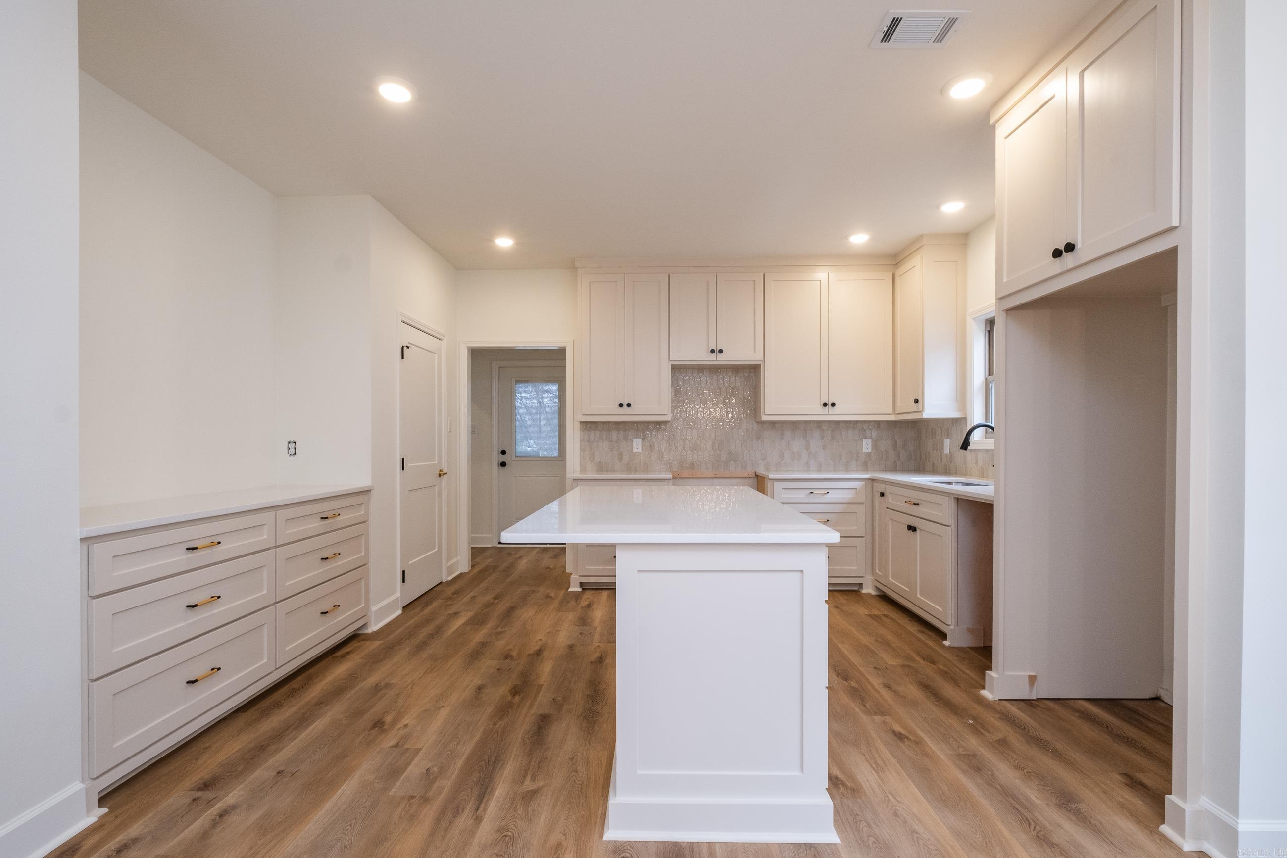 FERNDALE ADDN - Residential