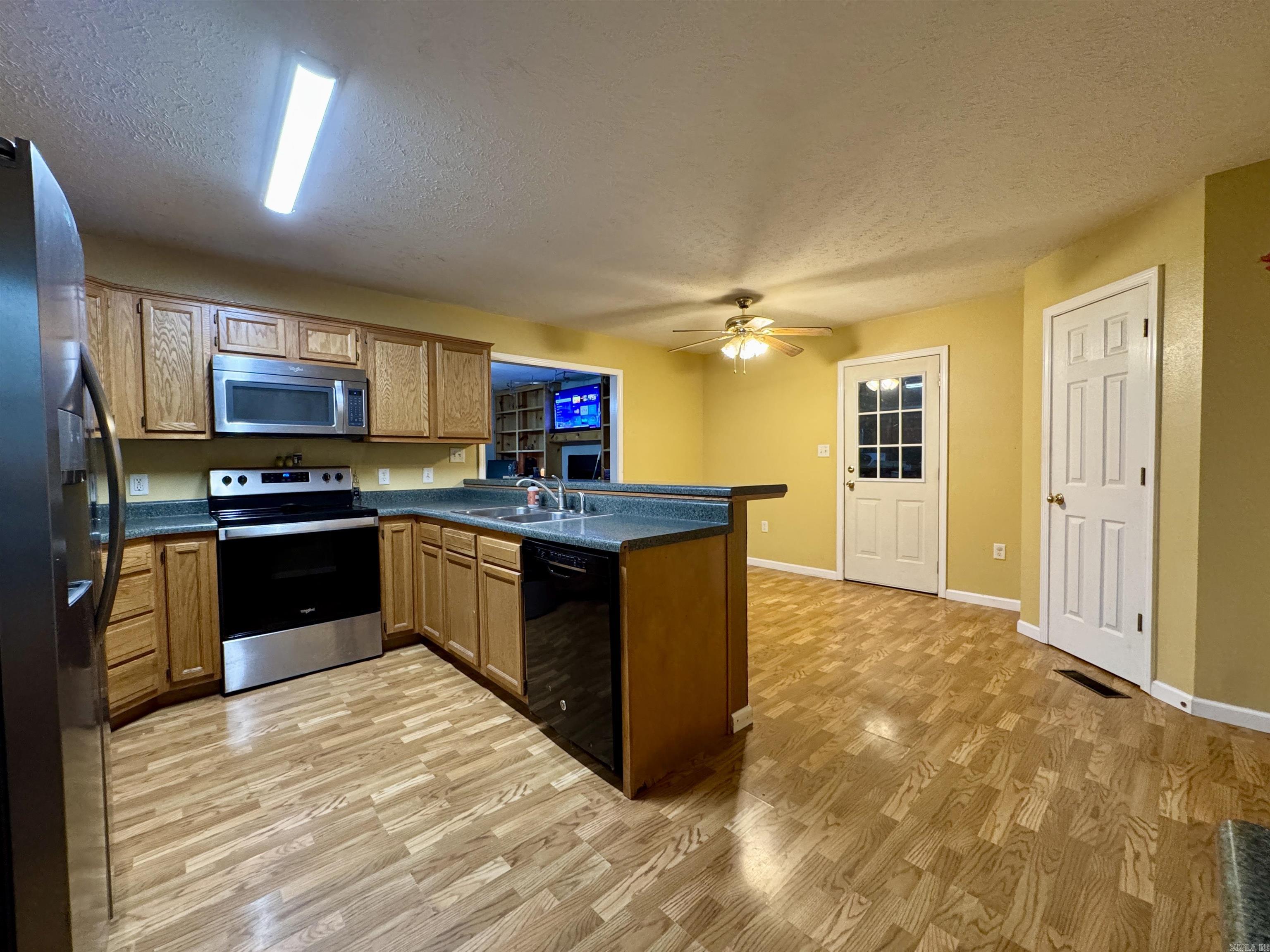 WOODED ACRES - Residential