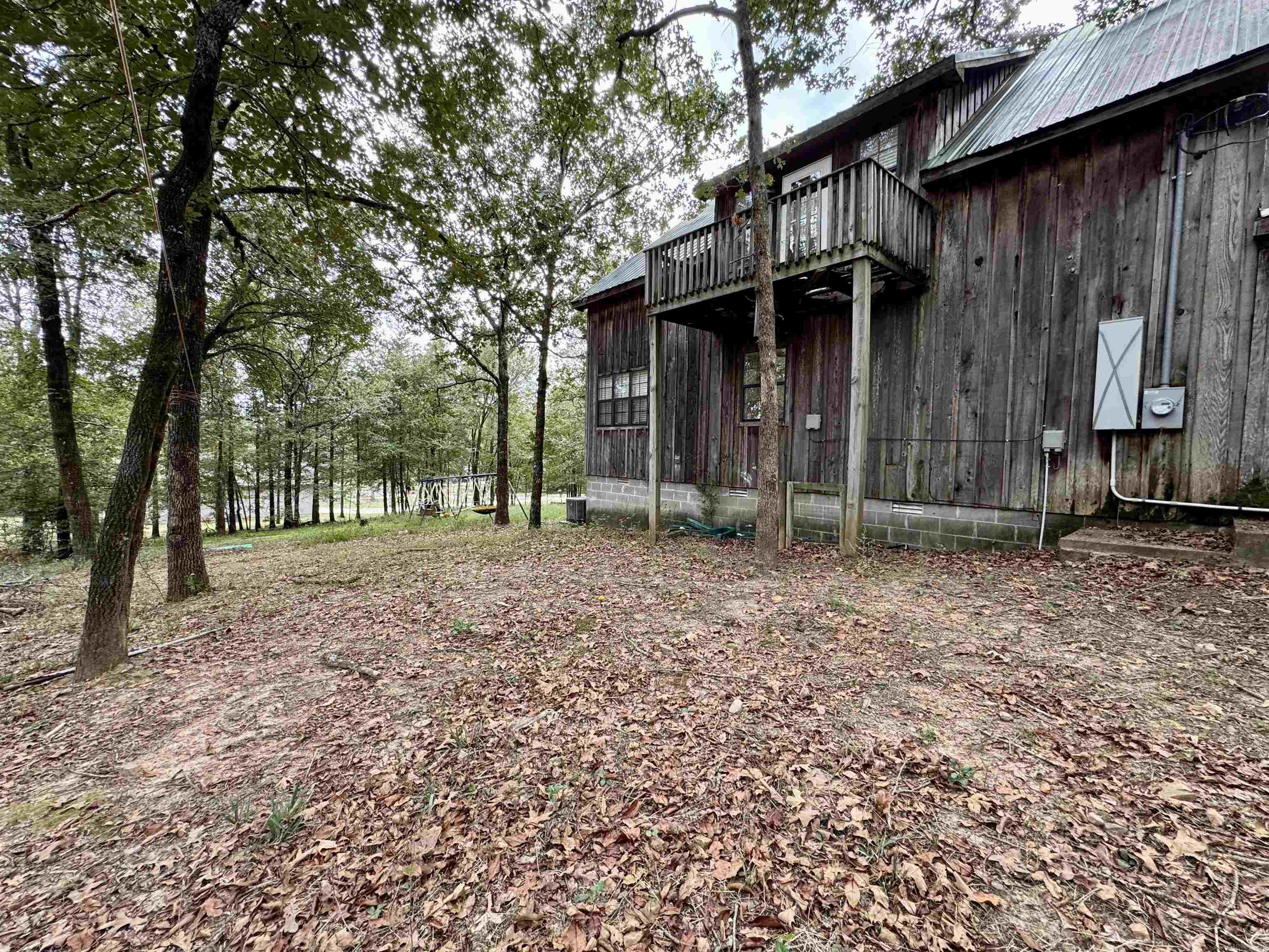 WOODED ACRES - Residential