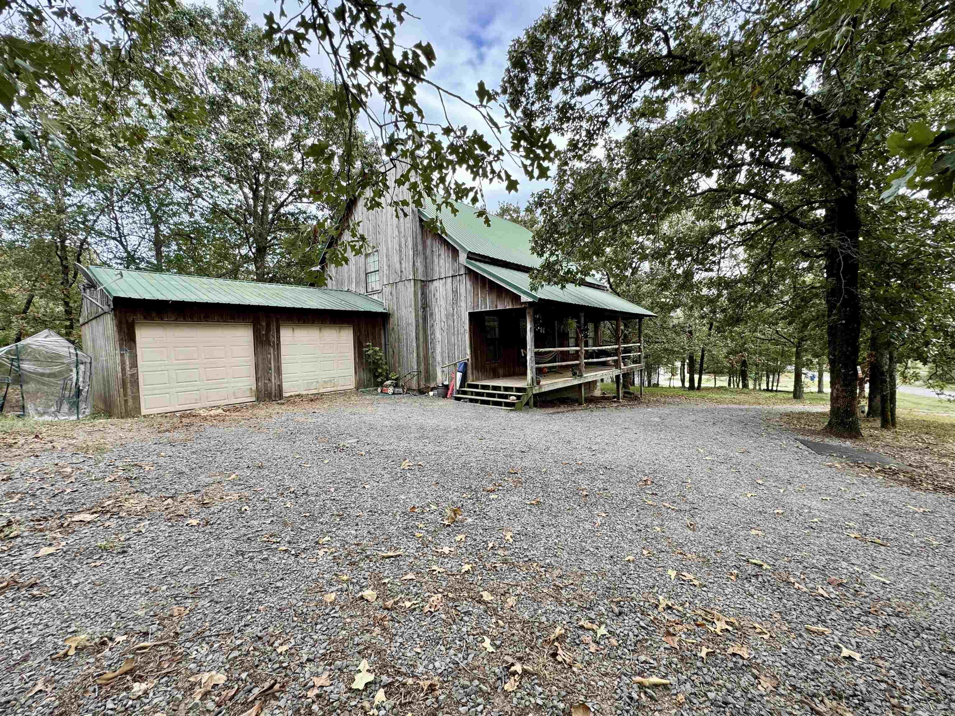 WOODED ACRES - Residential