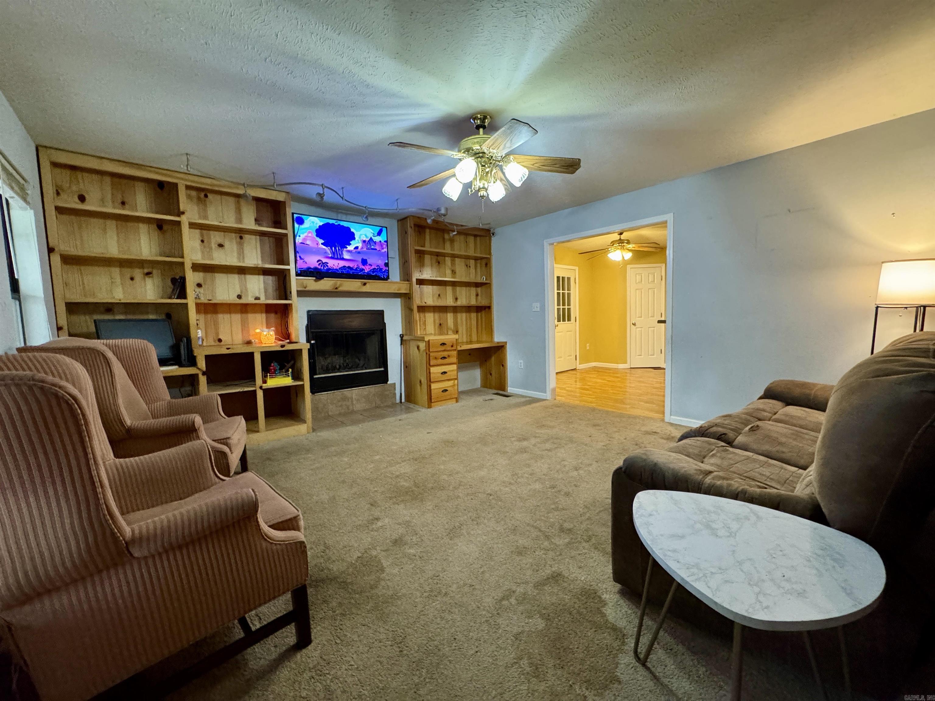WOODED ACRES - Residential