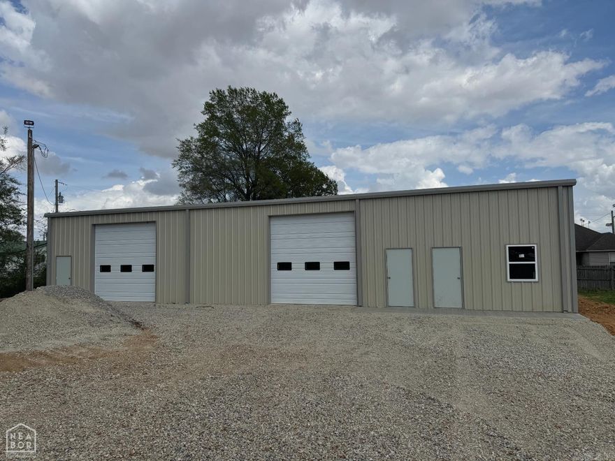 Prime Commercial Flex Space for Lease on Highway 49 North - Brookland, AR Now available for lease: approximately 3,000 SF of versatile commercial space located at 8288 Highway 49 N in Brookland, Arkansas. Positioned just off of the rapidly growing Hwy 49 (22,000 VPD) corridor between Jonesboro and Paragould, this property delivers outstanding access in one of Northeast Arkansas' fastest-growing communities. The building features finished office space, including private offices, a lobby/reception area, and a restroom, ideal for customer interaction and administrative needs. The remaining space is a heated and cooled shop/warehouse area with two overhead doors, 10-ft door height, and 12-ft sidewalls, offering flexibility for service operations, storage, or light industrial use. The property also provides ample parking to accommodate employees, customers, inventory, and equipment. This location is perfectly suited for an automotive or equipment service business.