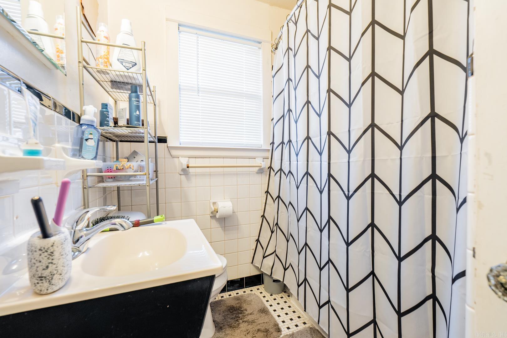 HEYDENS NLR HEIGHTS - Residential