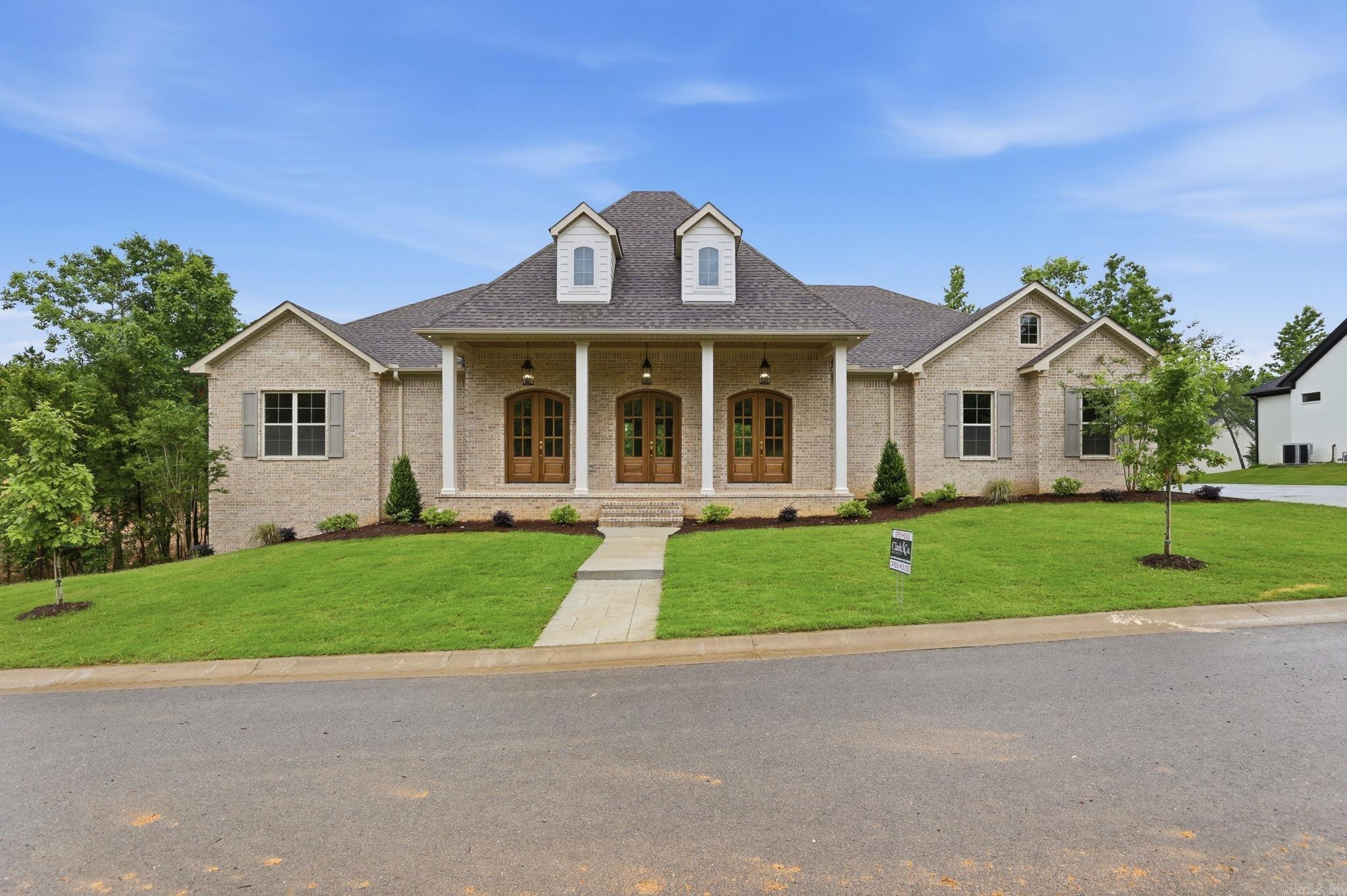 THE WOODLANDS - Residential
