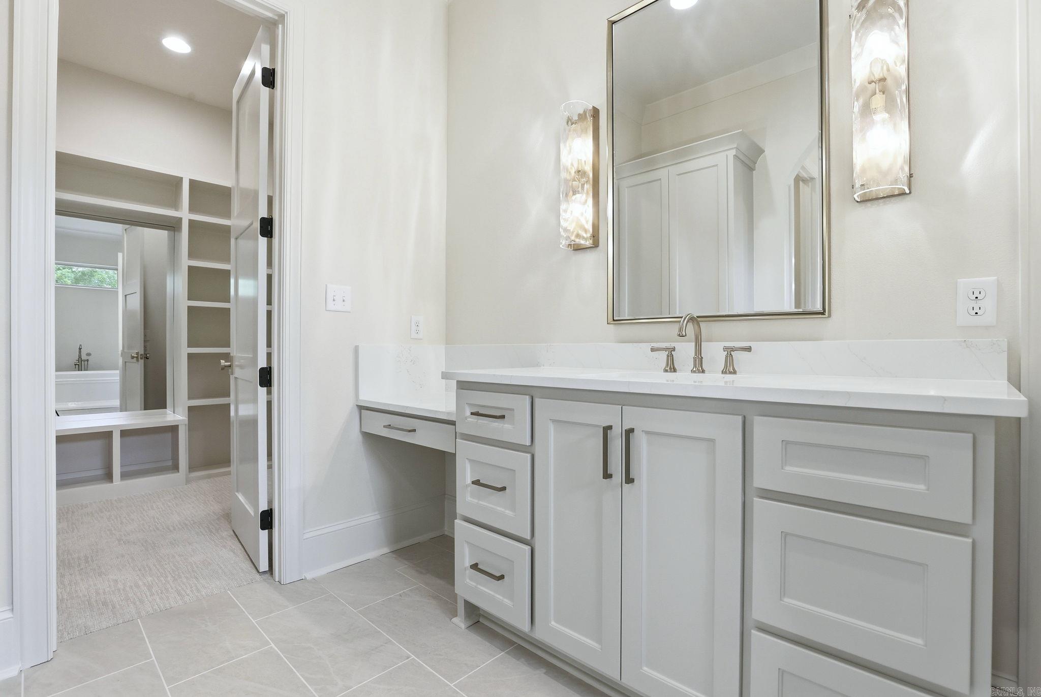 THE WOODLANDS - Residential