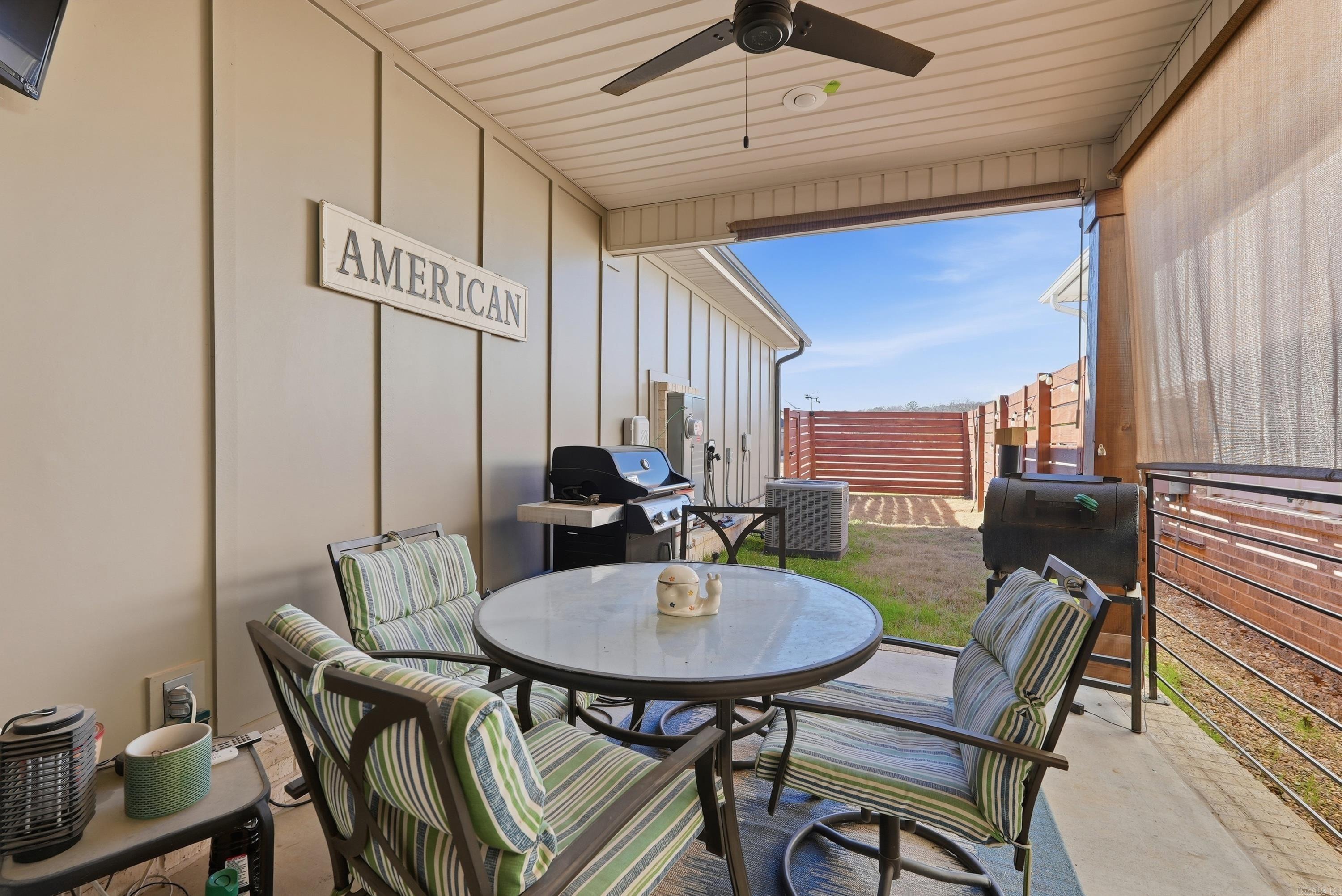 MIDTOWN BRYANT - Residential