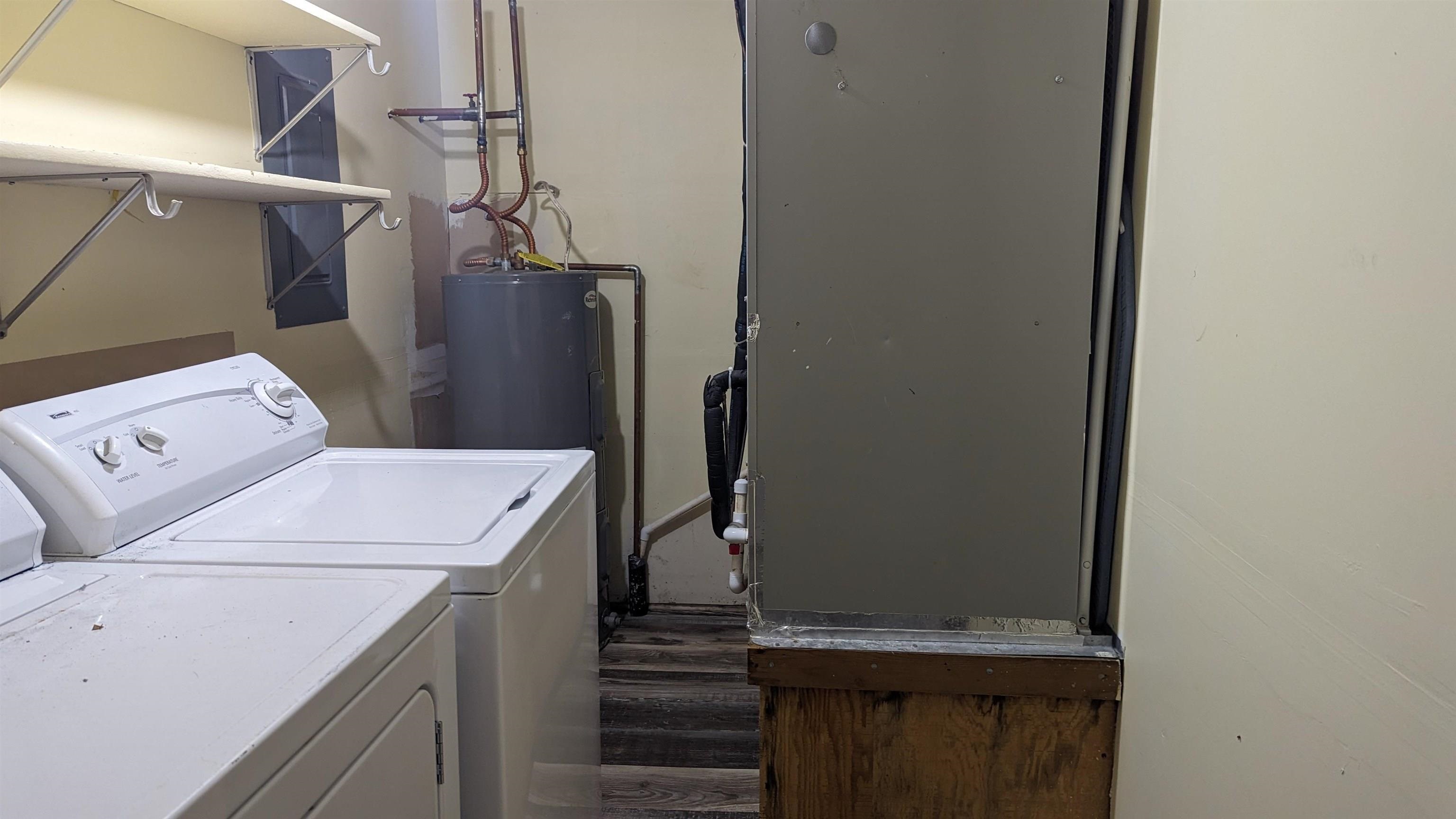 Townhouse 3rd - Residential Lease