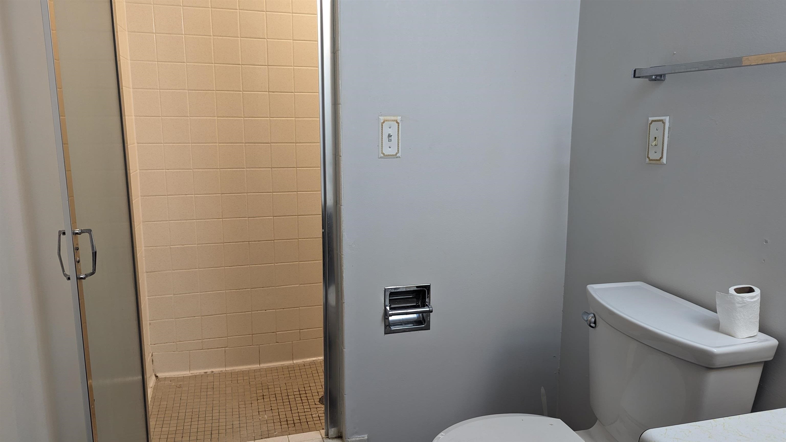 Townhouse 3rd - Residential Lease