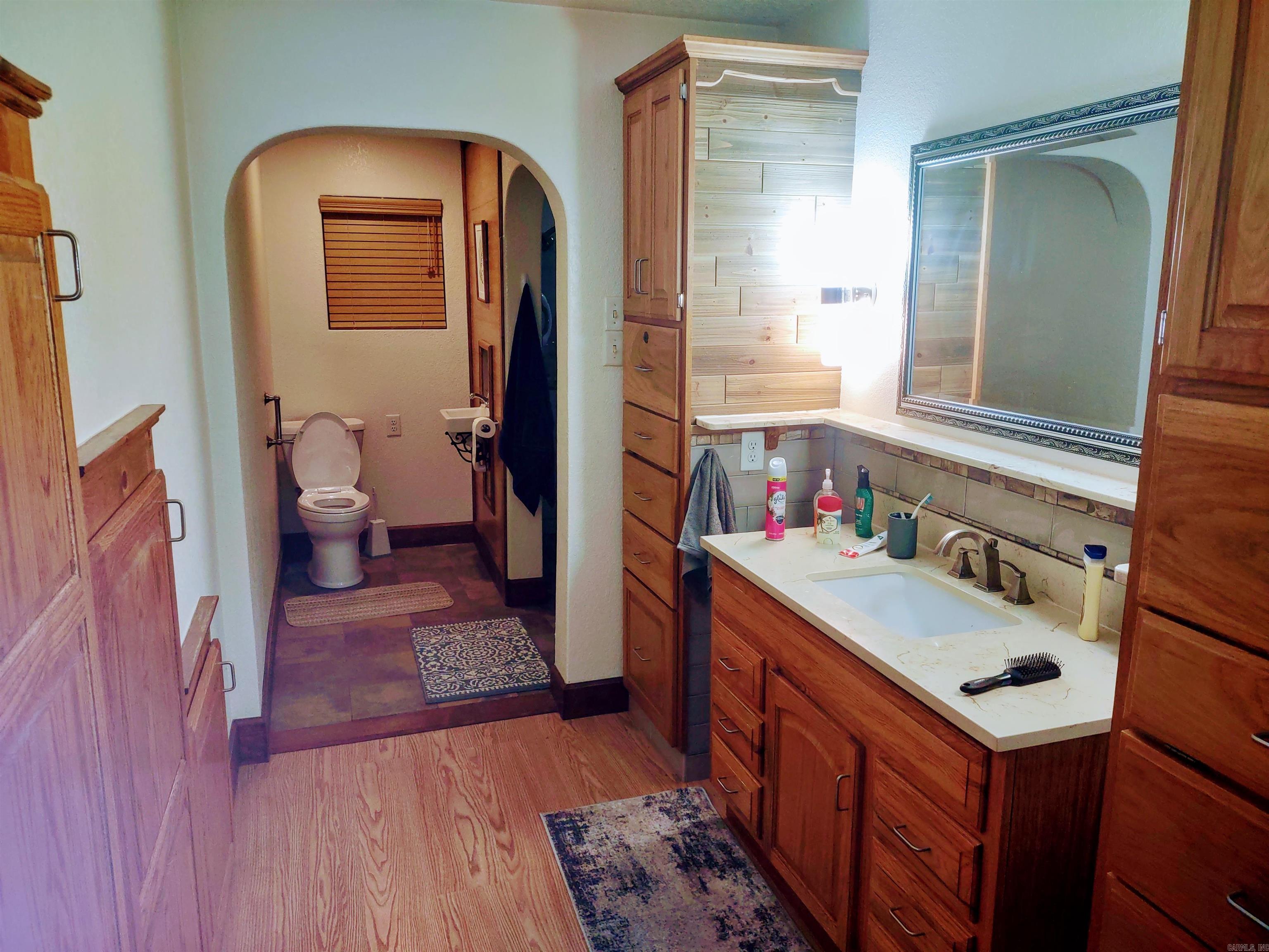 Oakridge Lake Estates - Residential